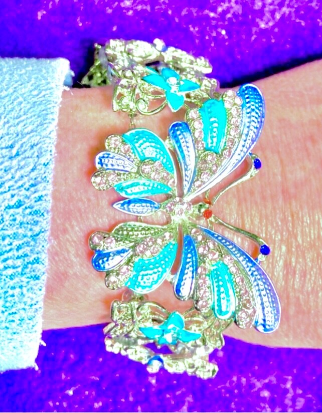 VINTAGE🇺🇸1928 BRAND BUTTERFLY CLEAR BLUE RED AUSTRIAN CRYST SLVR BRACELET VG+