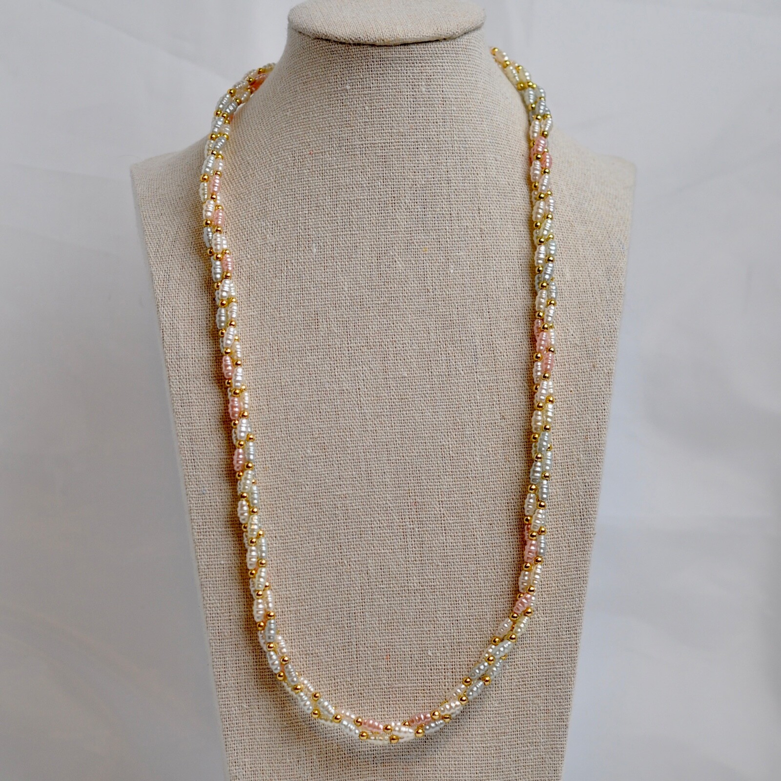 Necklace Color White Gold Pink Beaded 12” Long with Gold Tone Clasp