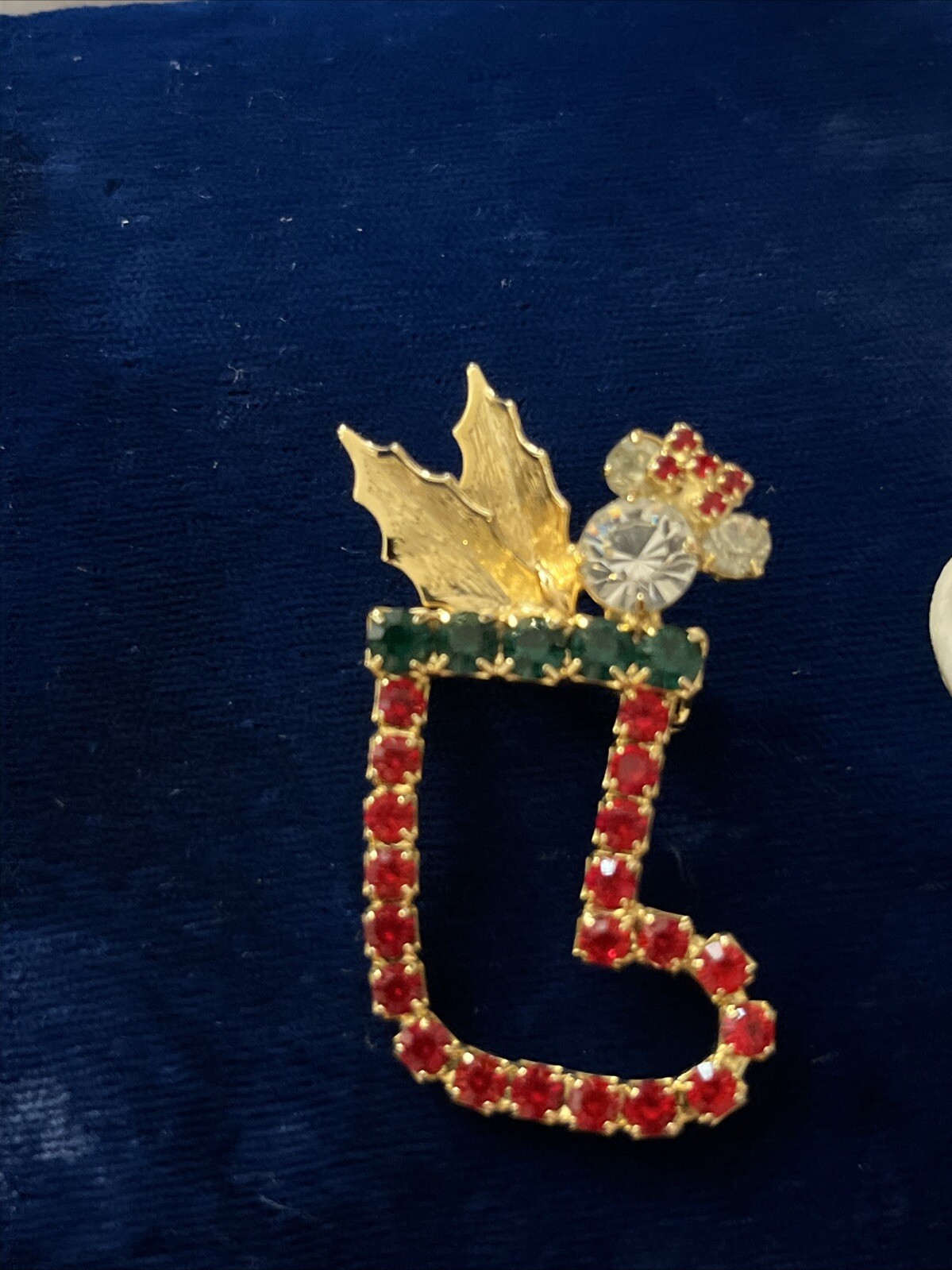 Vtg Brooches Rhinestone Stocking W/ And Mouse In Thimble Brooches