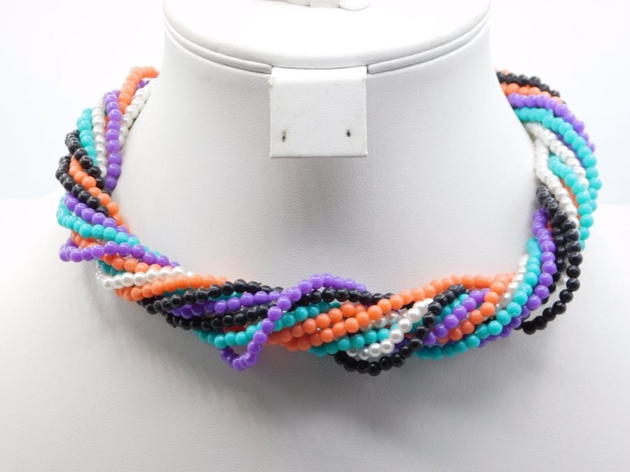 A191- VINTAGE NECKLACE SET~MULTI NECKLACES/TWISTED IN A CHOCKER STYLE