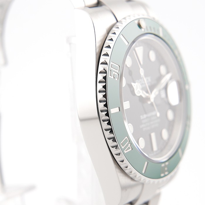 ROLEX Submariner Date 41 126610LV Warranty 2023 Box/Paper