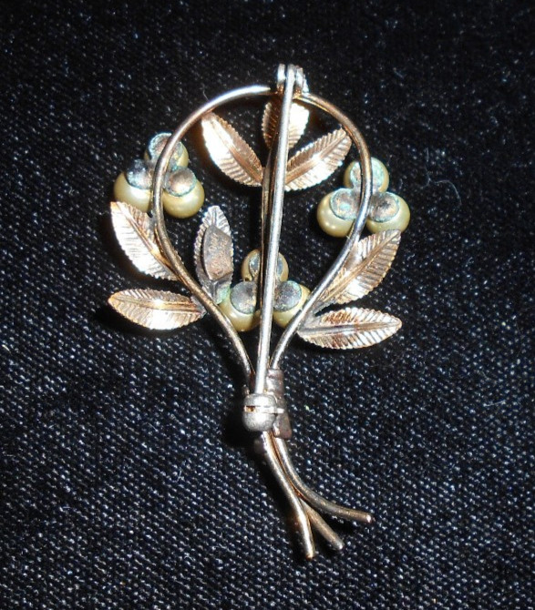 Vintage MCM 12K Gold Filled Van Dell FLORAL Brooch with PEARLS-3 Triple Sprays