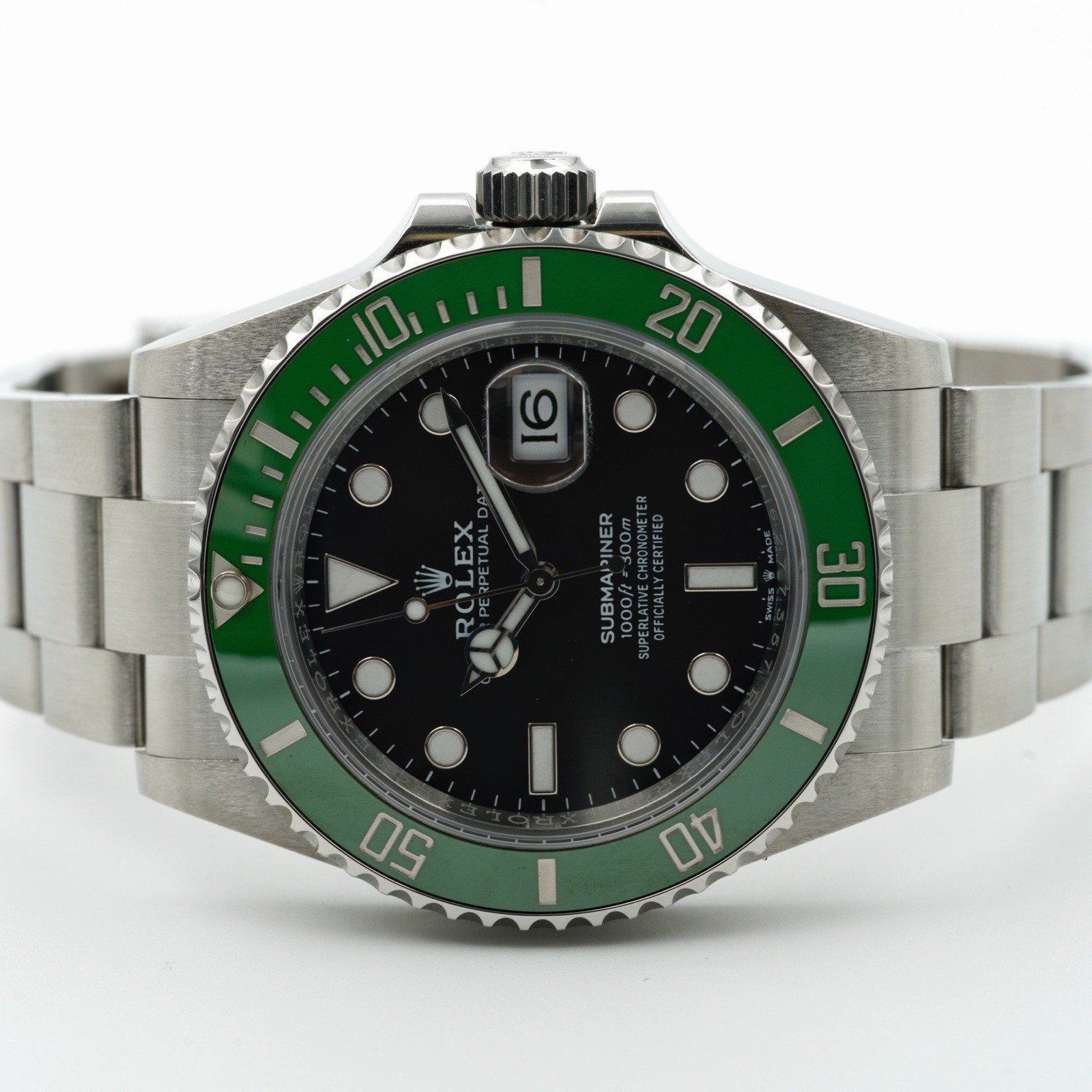 Rolex Submariner “Starbucks” 126610LV Silver Oyster Bracelet Green Bezel 2024