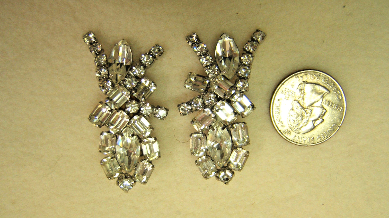 Vintage Emerald Cut Rhinestone Large Clip Earrings Very Good Condition 1 7/8″
