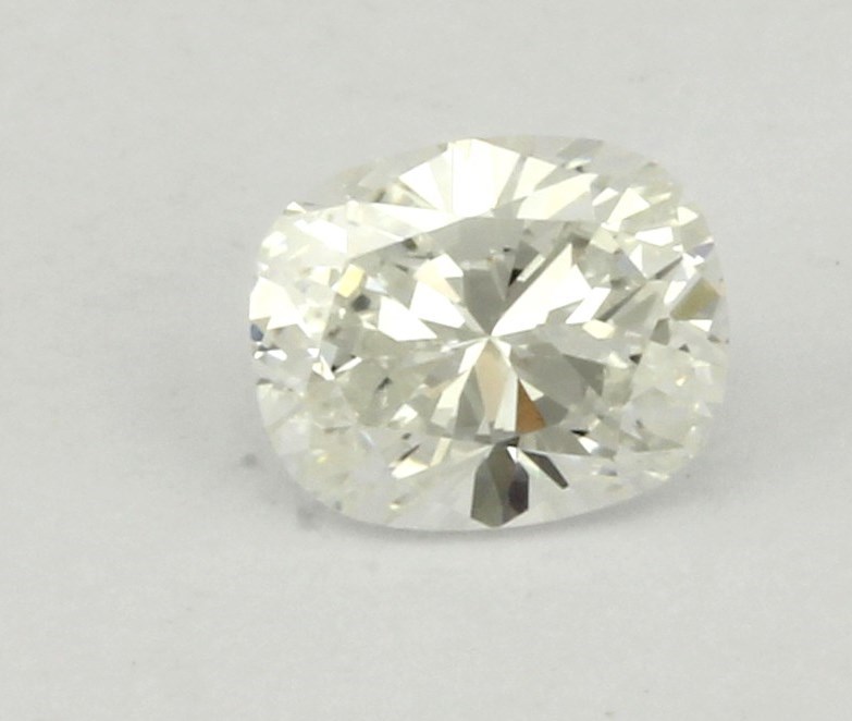 GIA Certified 0.59 carat Cushion Cut Diamond G VVS2 5.67 x 4.62 x 3.12 mm NEW