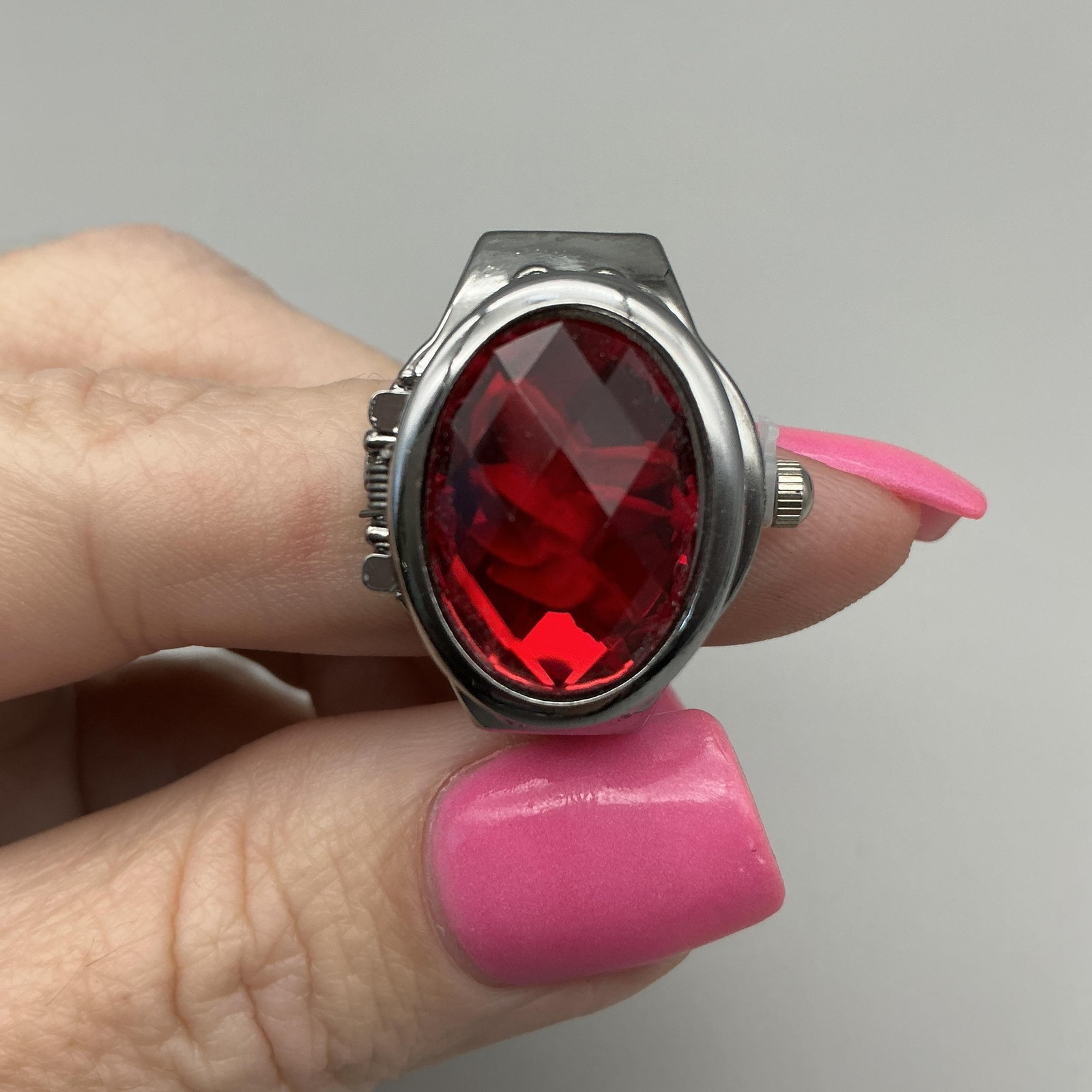 Bozhi Ring Watch Womens 20mm Hidden Dial Red Crystal Floral New Battery