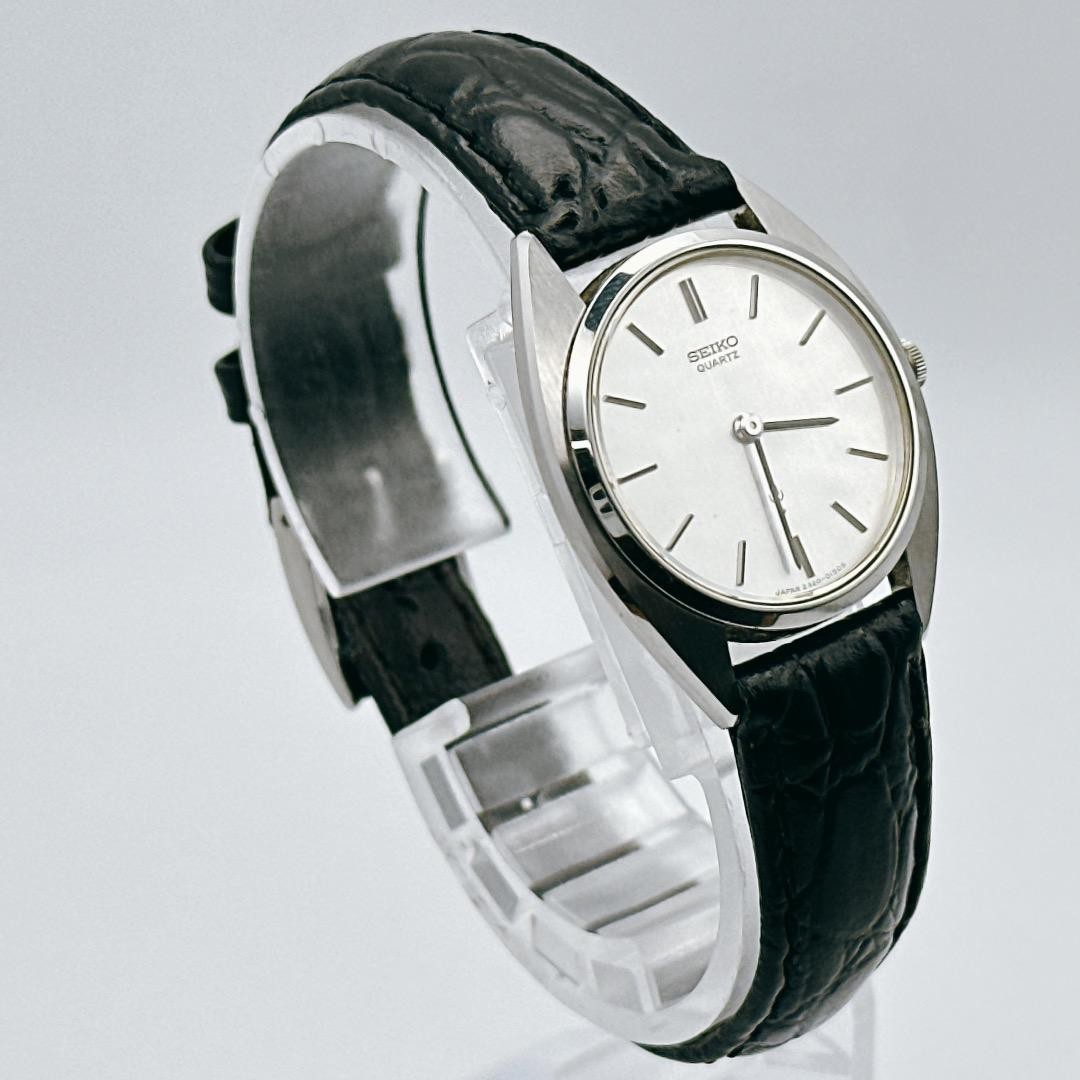 Excellent condition [Working/Battery replaced] SEIKO women’s watch, silver a