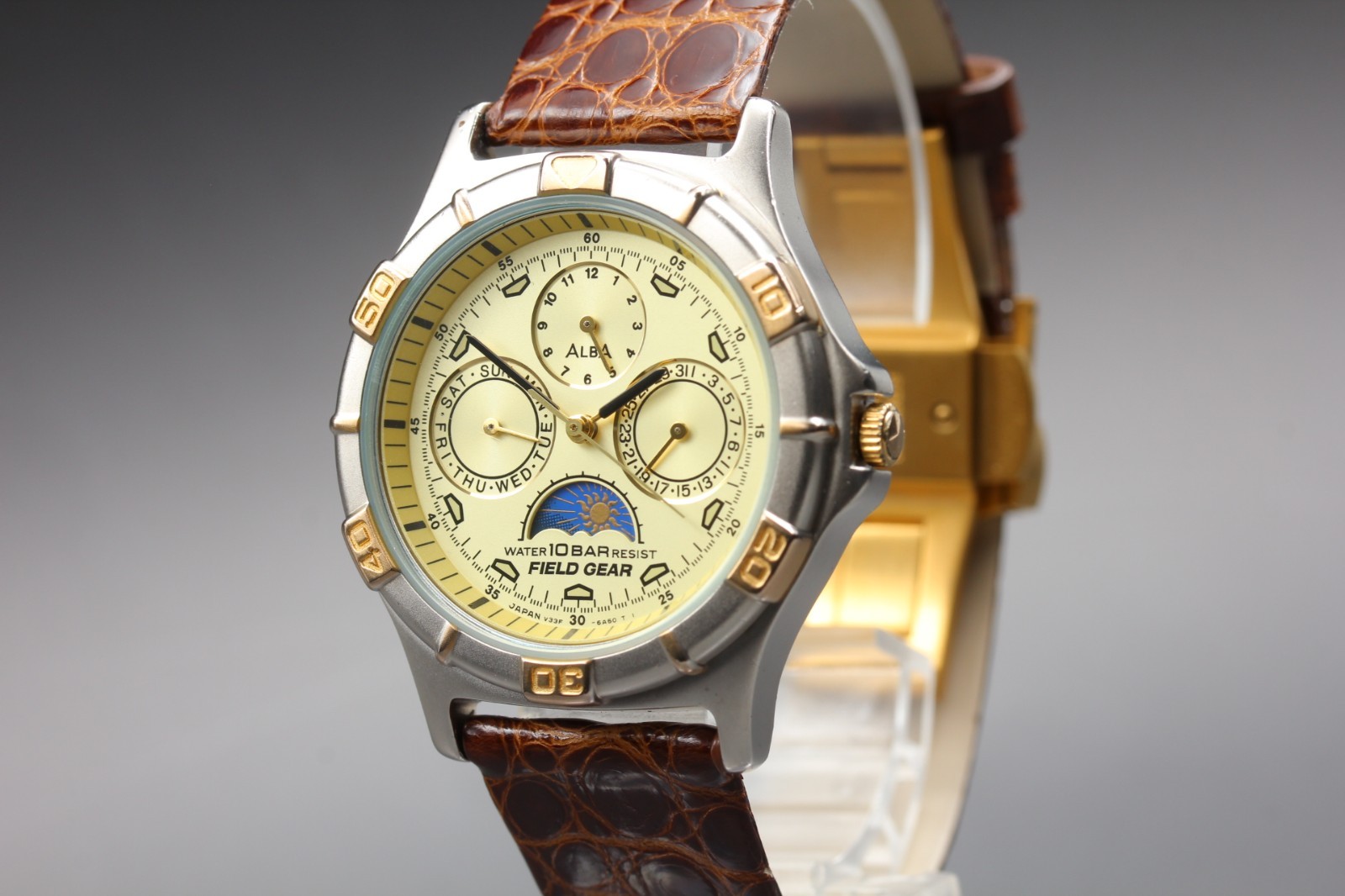 Vintage 1991 [Near MINT] SEIKO Alba V33F-6A80 SUN & Moon Phase QZ Men’s Japan