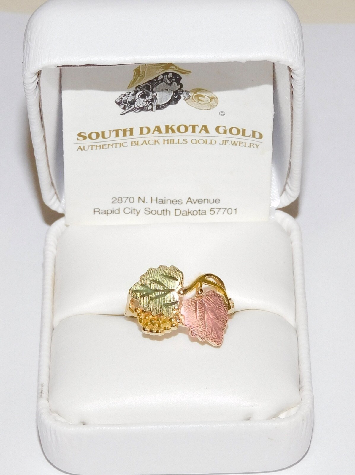 Black Hills Gold 10k Classic Leaves Foliage Ring Size 6