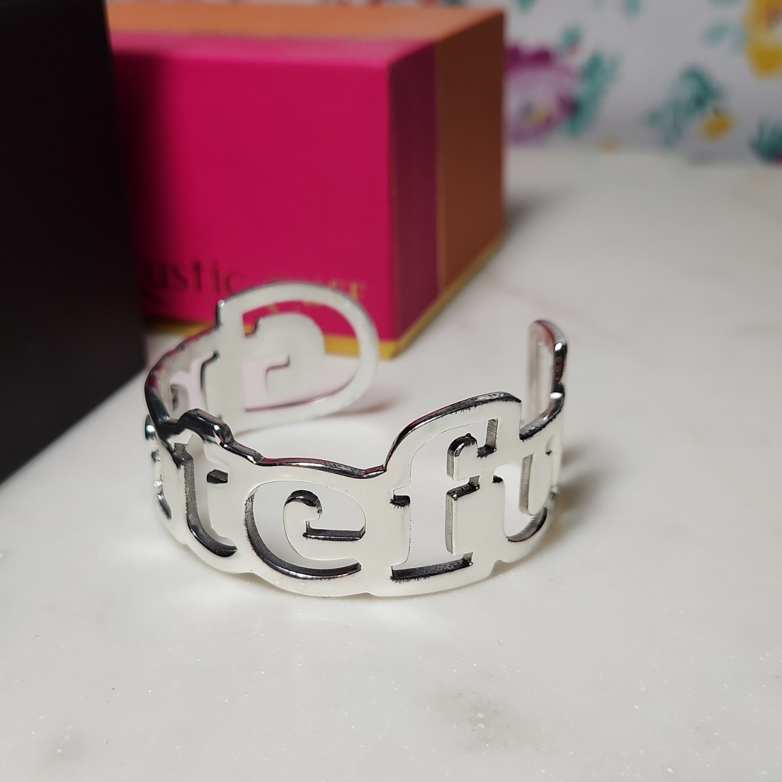 Rustic Cuff “Greatful” Cuff & bracelet Silver Tone, Green Beaded Charm, Box