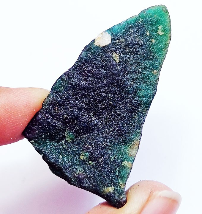 Natural Emerald Rough Loose Gemstone 84.05 Ct Certified With Free Gift