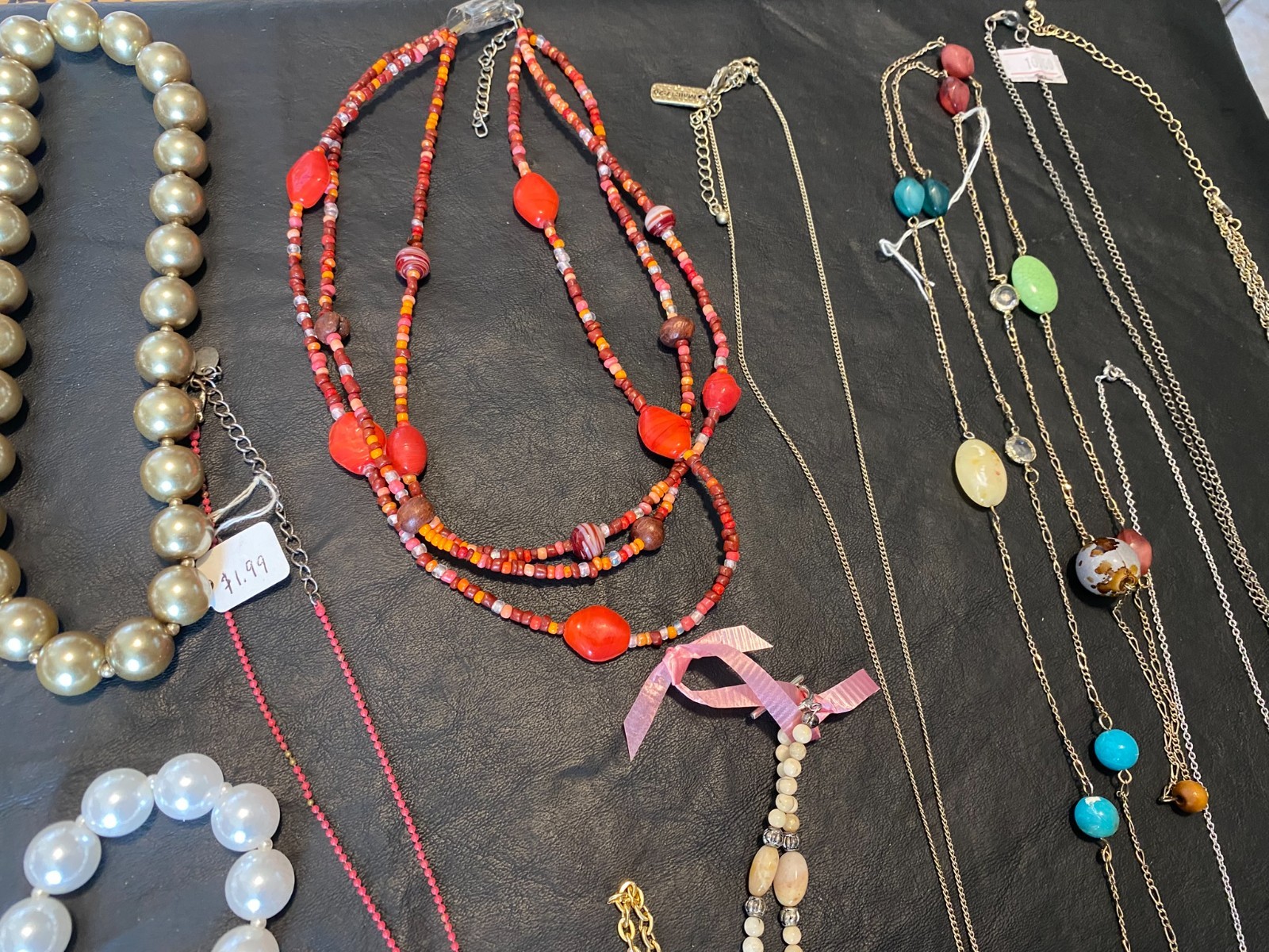 huge lot necklaces jewelry 50+ necklace beaded chain pendant etc. collection N2