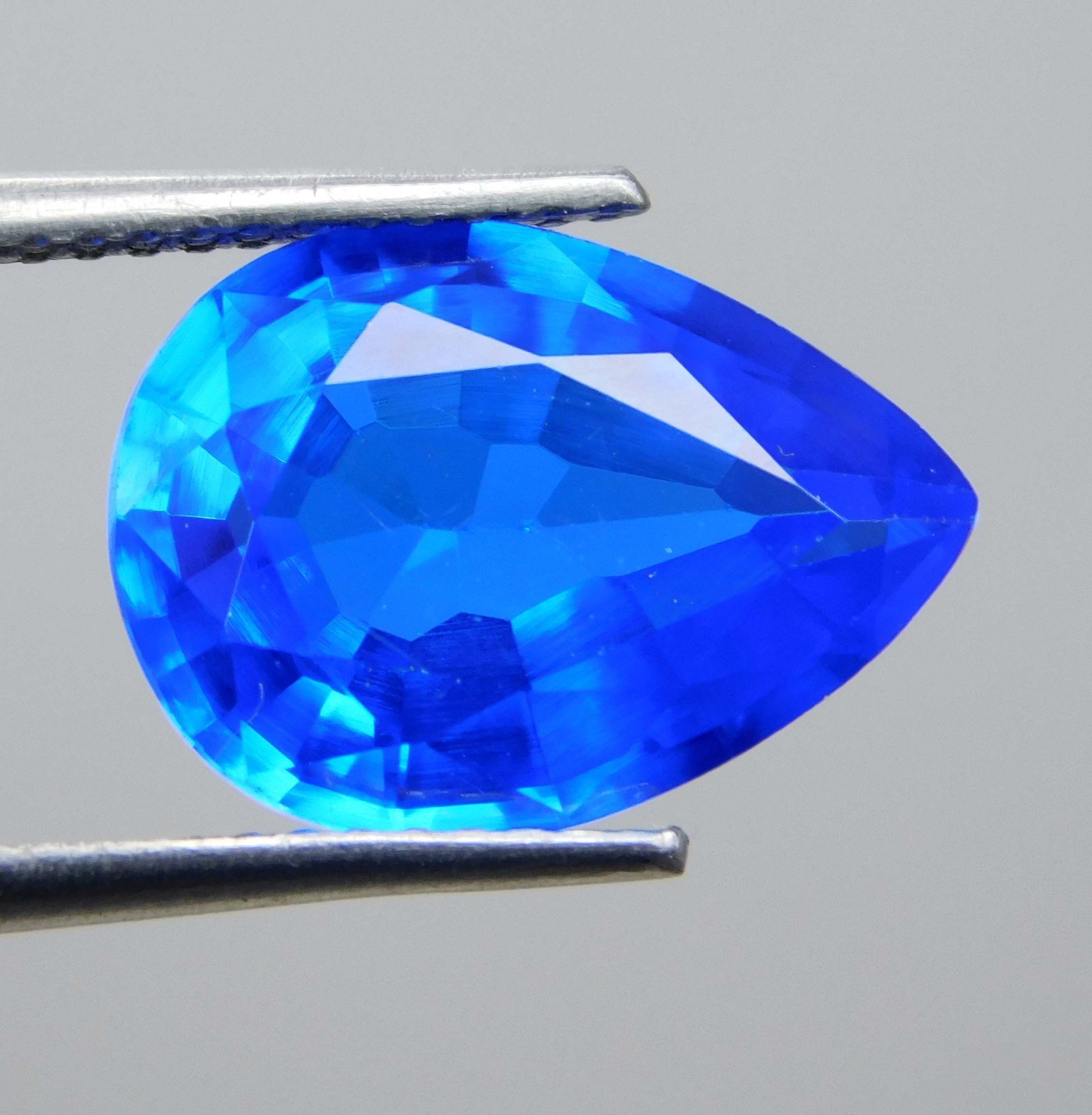 Top Quality Natural 4.55 Ct Cornflower Blue Spinel Ceylon Pear Cut Loose Gems