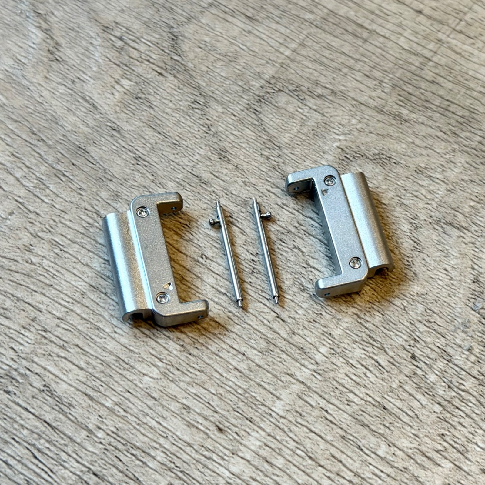 Silver 22mm Quick Fit Connectors for Garmin Watch Adapters Stainless Steel Strap