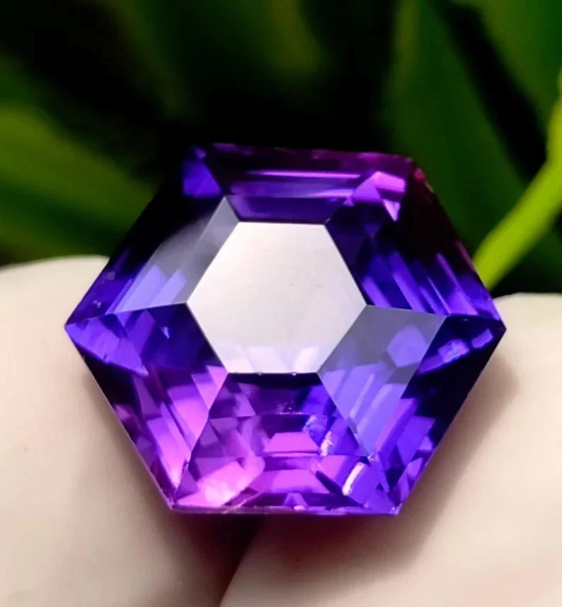 8 CT Natural Tanzanite Purple Blue Hexagon Cut Certified Loose Gemstone