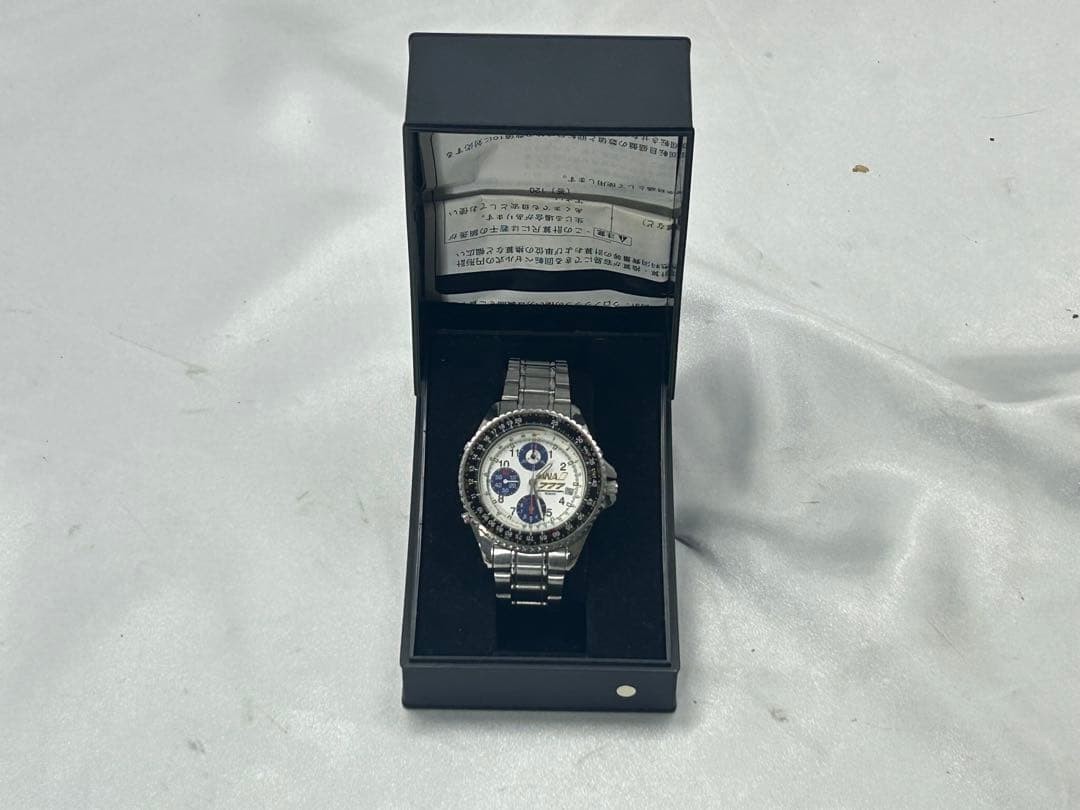 Seiko ANA Boeing 777 Flight Pilot Chronograph Watch New Battery Box Papers Japan