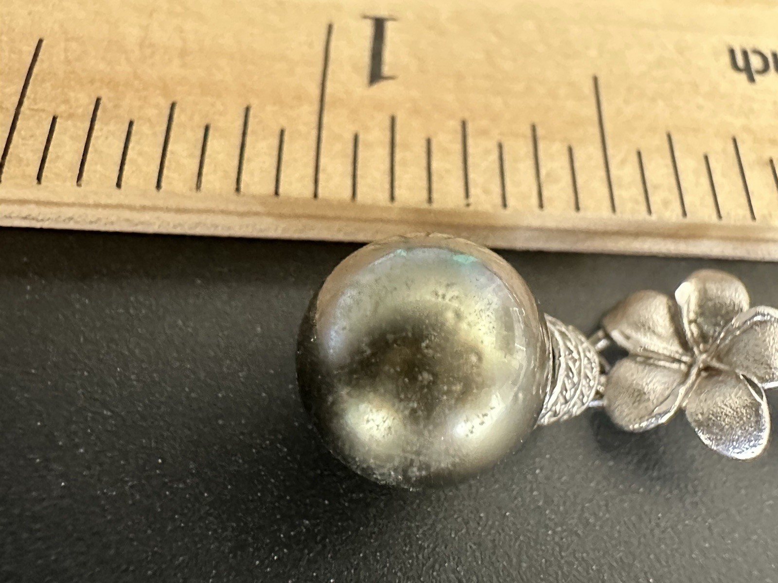 14K white gold plumeria 9mm Tahitian black pearl pendant 1.95g