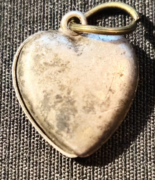Vintage Sterling Silver KINETIC DOUBLE HEARTS #164 Bracelet Charm, 0.70g, 1/2 in