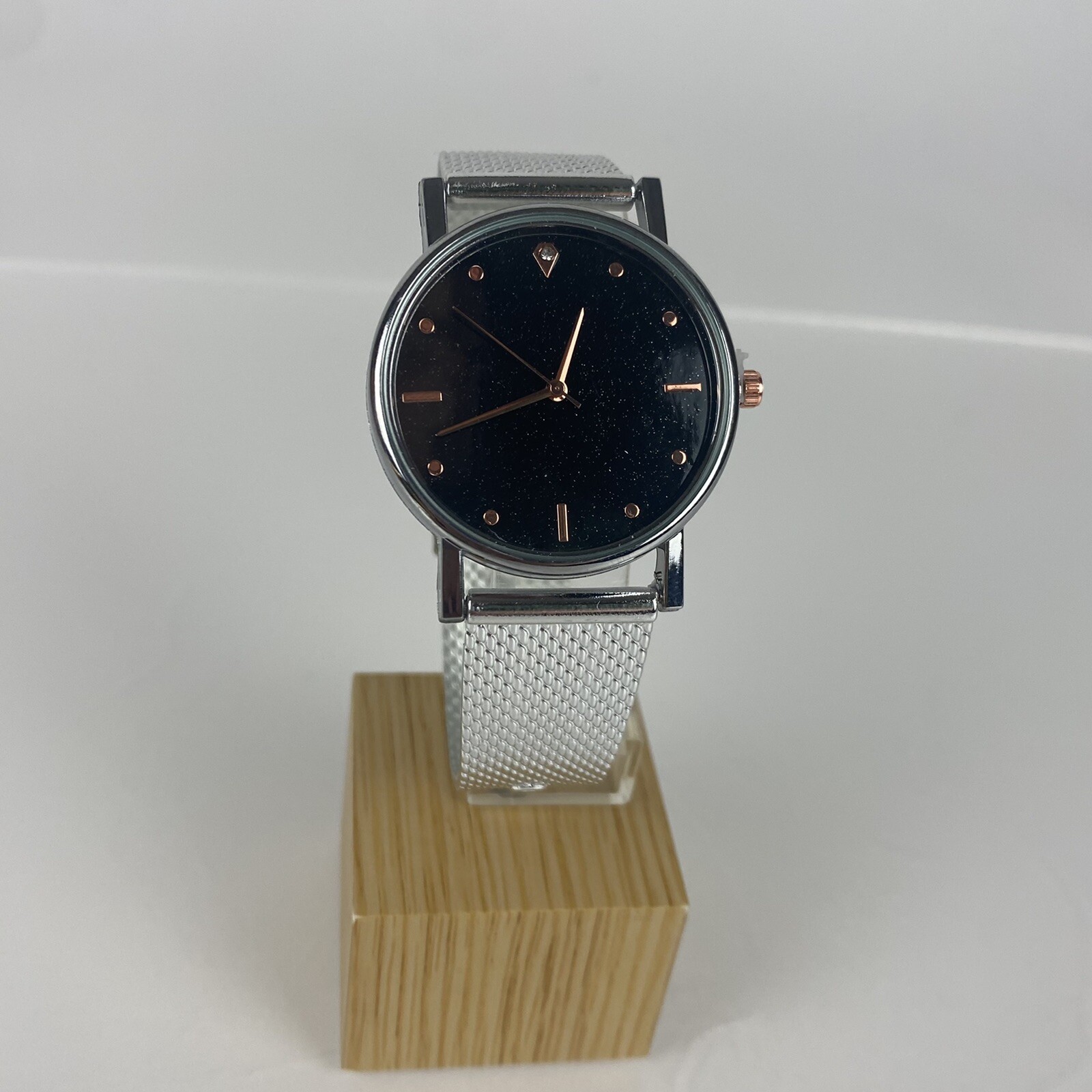 Ladies Sparkle Black and White Wrist Watches -Women Quartz Analogue Casual Watch