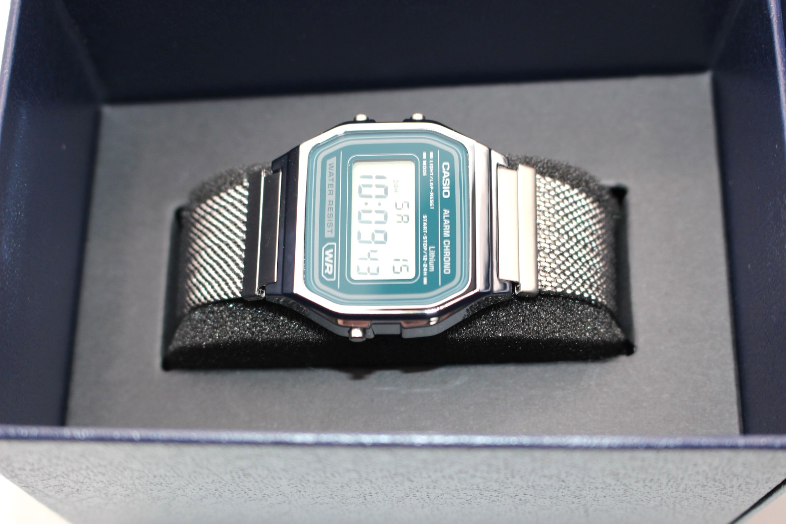 CASIO CLASSIC Series A158WEM-3JF Digital Unisex Green Dial Stainless Steel Resin