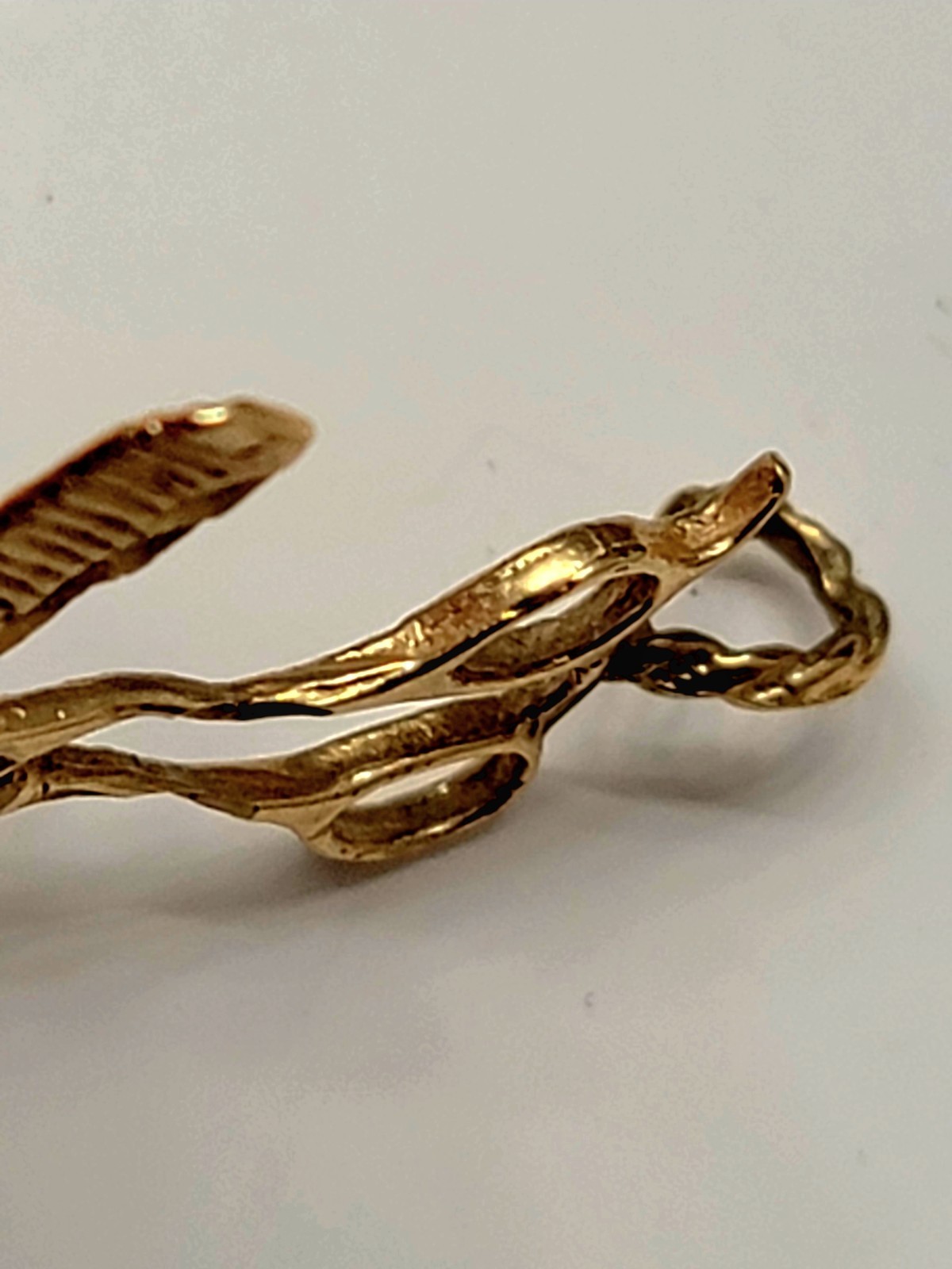 80s Vintage Barber’s Scissors & Comb Hairdressing Charm 2 grams 14k Gold