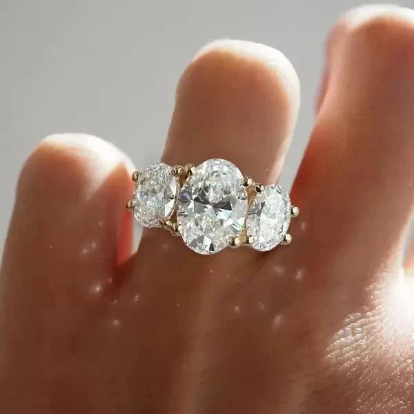4CT IGI Oval F/VS1 Lab Grown Diamond Women Anniversary Gift Ring 14k Yellow Gold