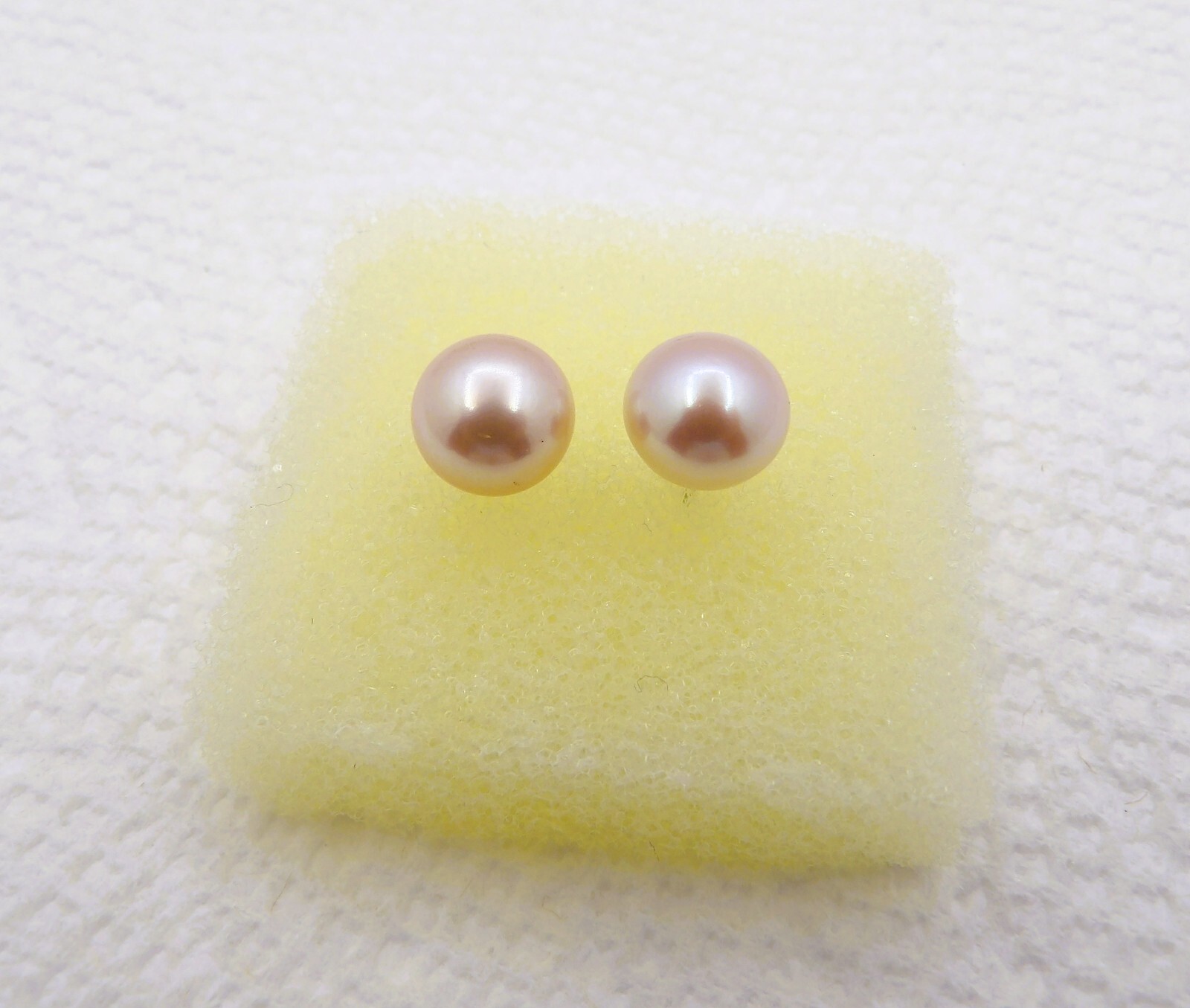 9.7 MM ONE PAIR Natural Pastel Button Genuine Freshwater Pearl Earrings ER036#3