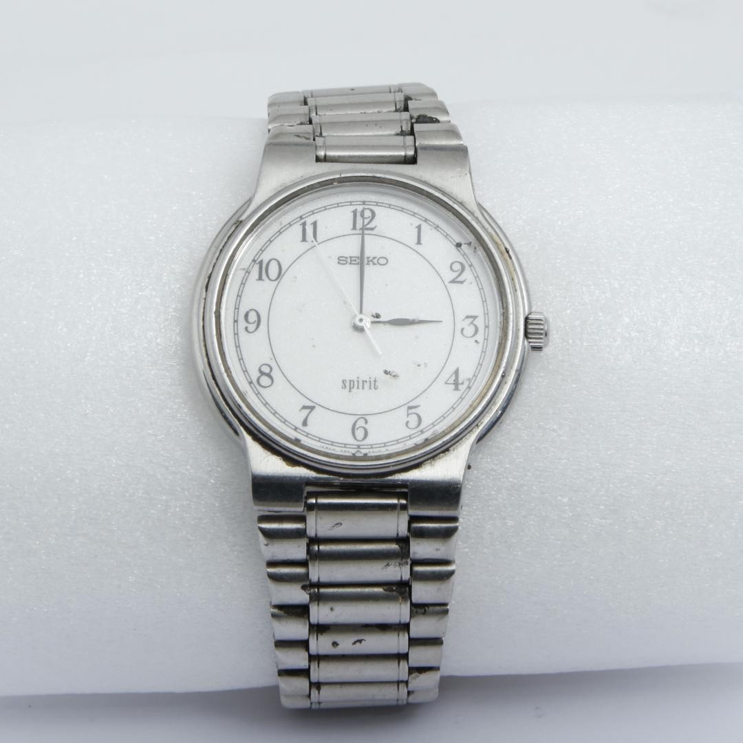 SEIKO AC2250 Spirit Analog 5P31-6A50
