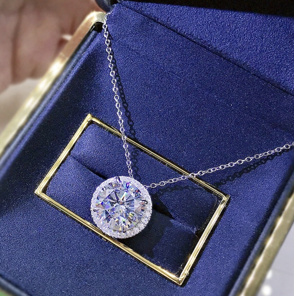 Round Cut High Carbon Lab Diamond Halo Pendant 925 11.00 MM