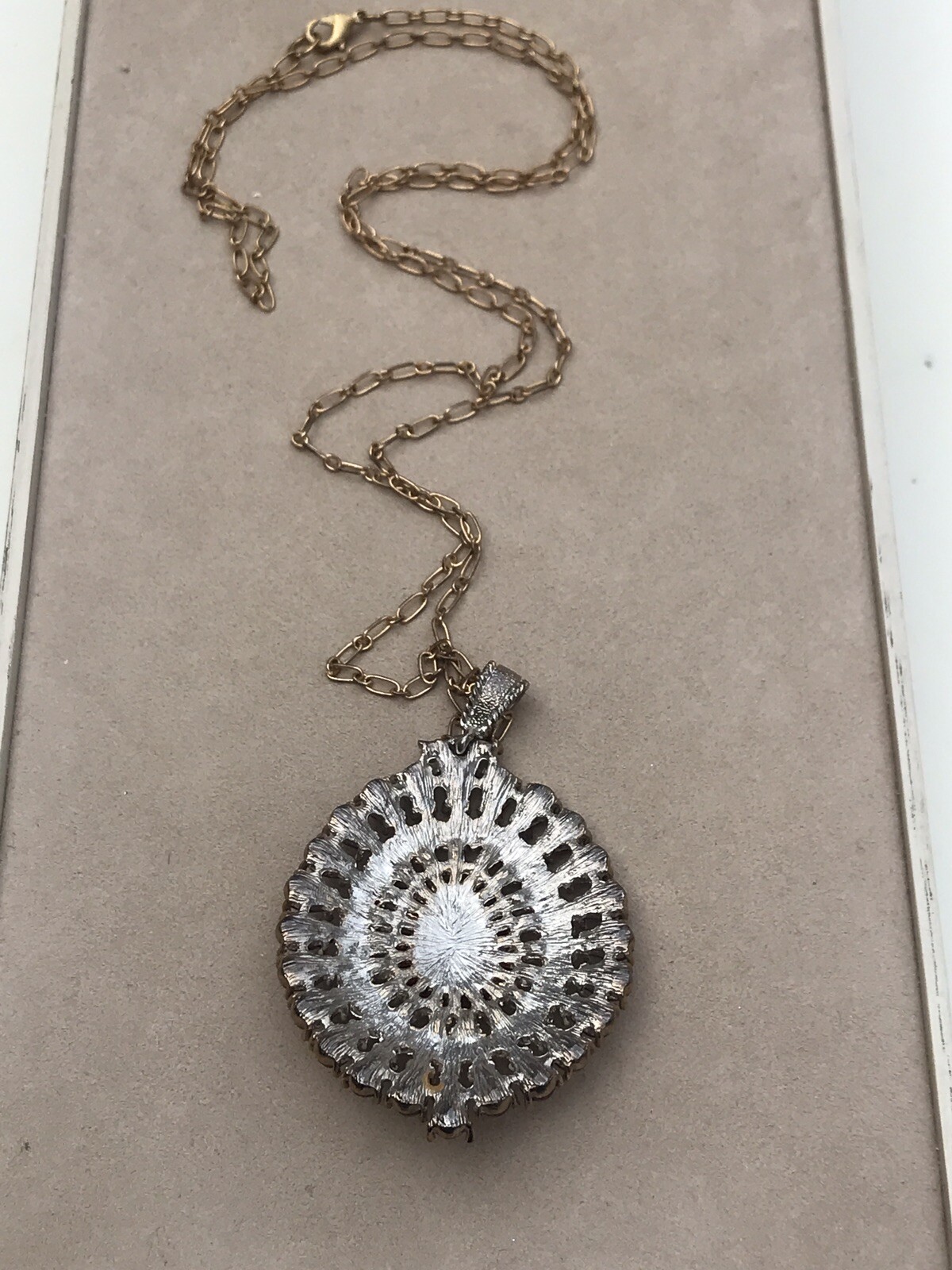 Vintage Red Burgundy Stones Gold Tone Pendant Necklace