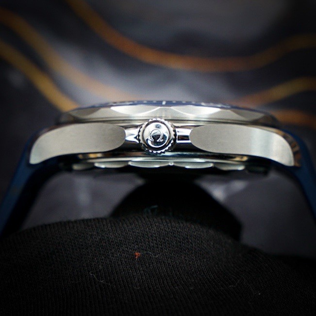 OMEGA Seamaster 300M Diver 300M 210.32.42.20.03.001 in EXCELLENT CONDITION!