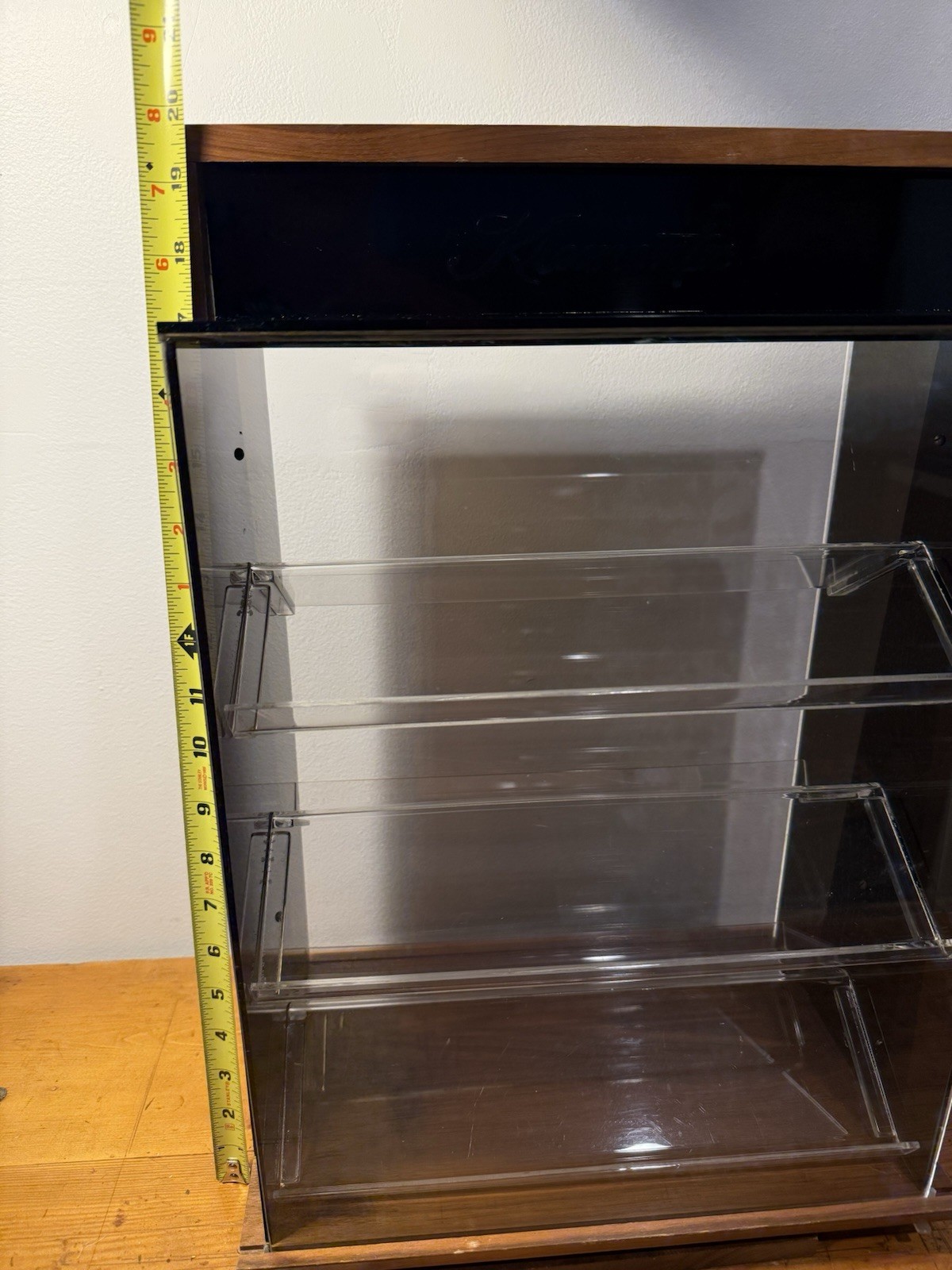 Vtg Krementz Countertop Jewelry Display Case Spinning Wood & Acrylic~GREAT
