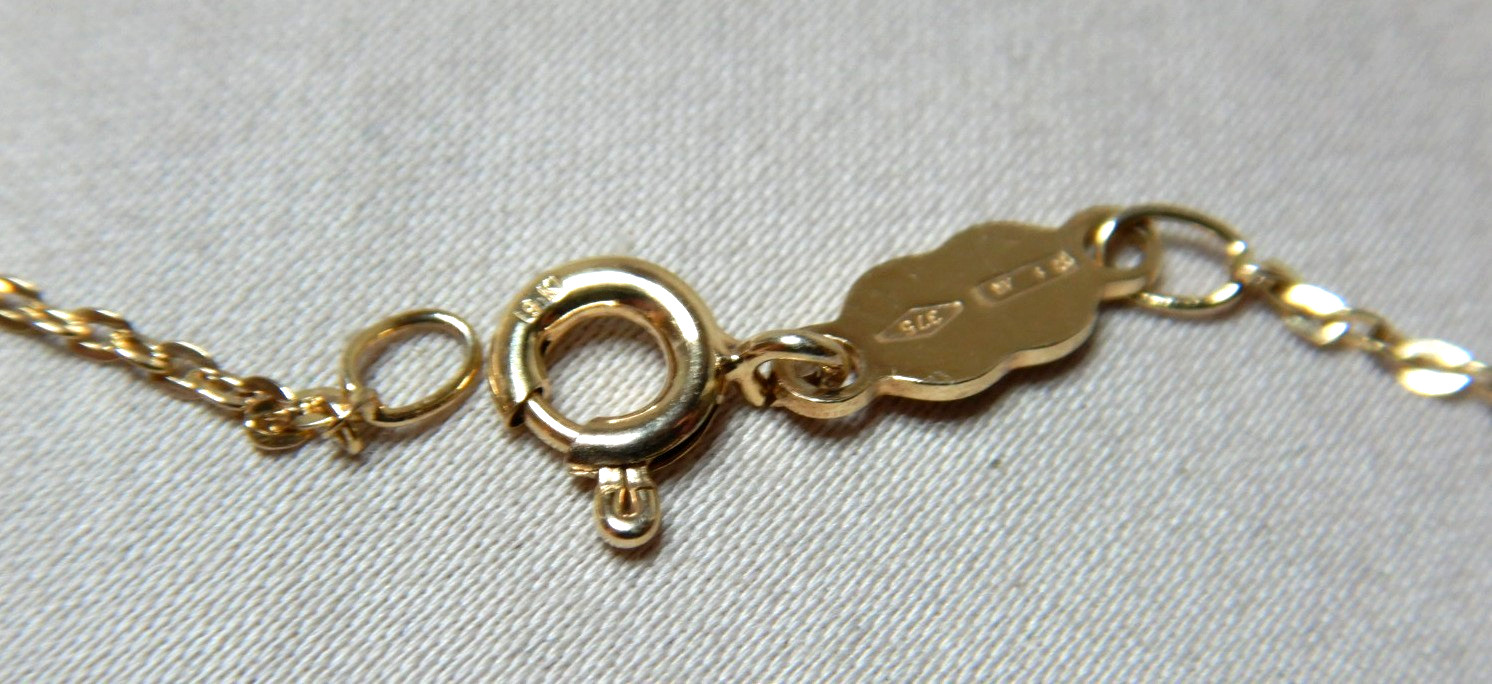 Vintage 9ct Gold Italian Chain Necklace by UNO A ERRE 4238