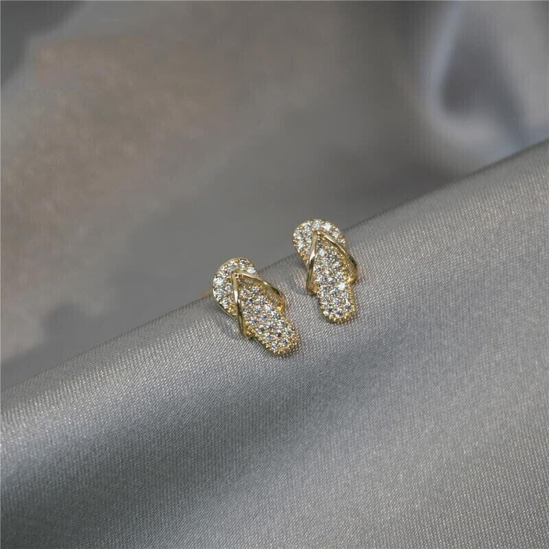 2Ct Round Cut Moissanite Women’s Slipper Stud Earrings In 14K Yellow Gold Plated