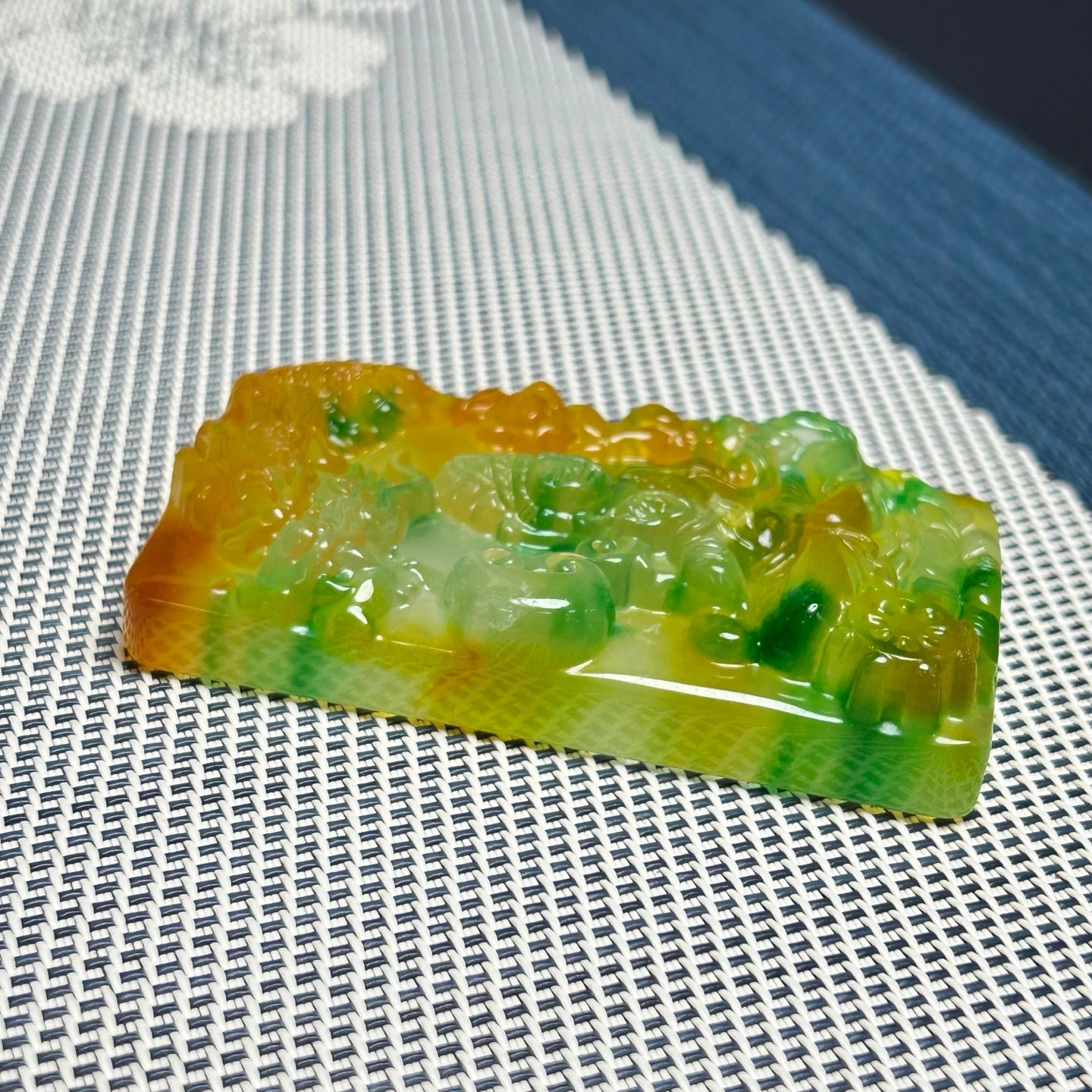 NaturalA+++ Ice Green&Yellow Jade Jadeite Dragon Kwanyin Pendant&Necklaces 御龙观音