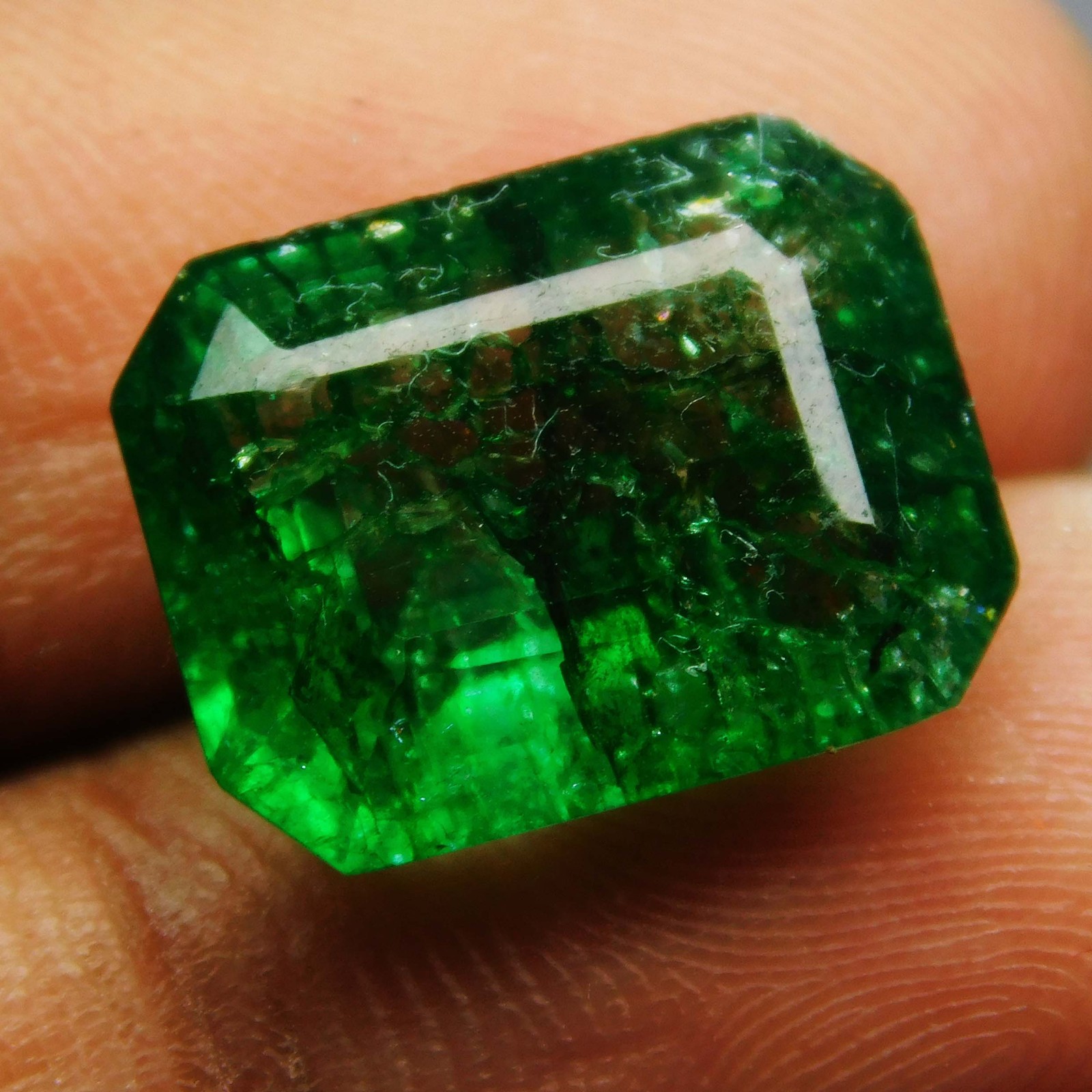 7 Ct Natural Untreated Green Colombian Emerald Emerald Certified Loose Gemstone