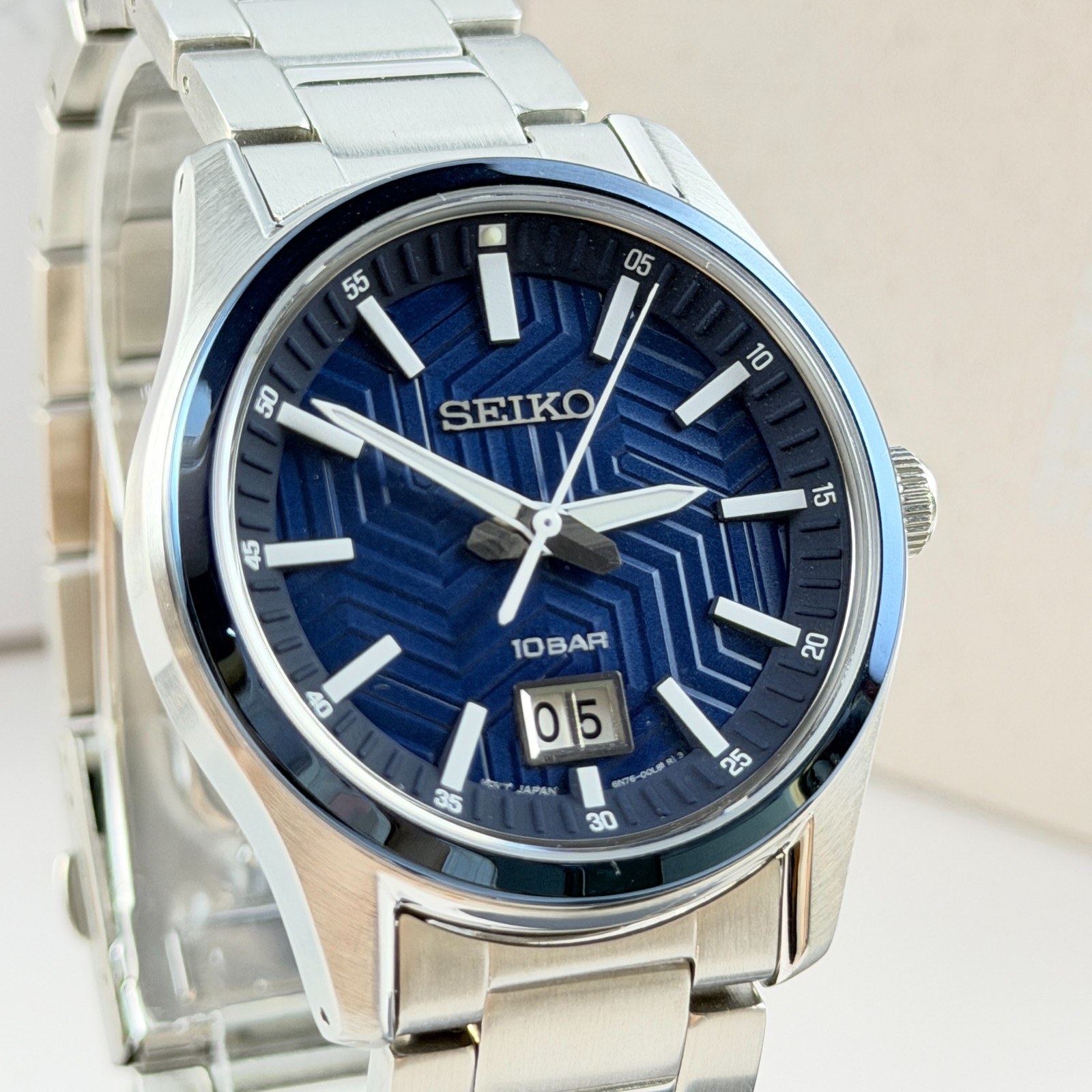 Seiko Essentials SUR559 Stainless Steel Men’s Quartz Watch w Blue Dial 39.5mm