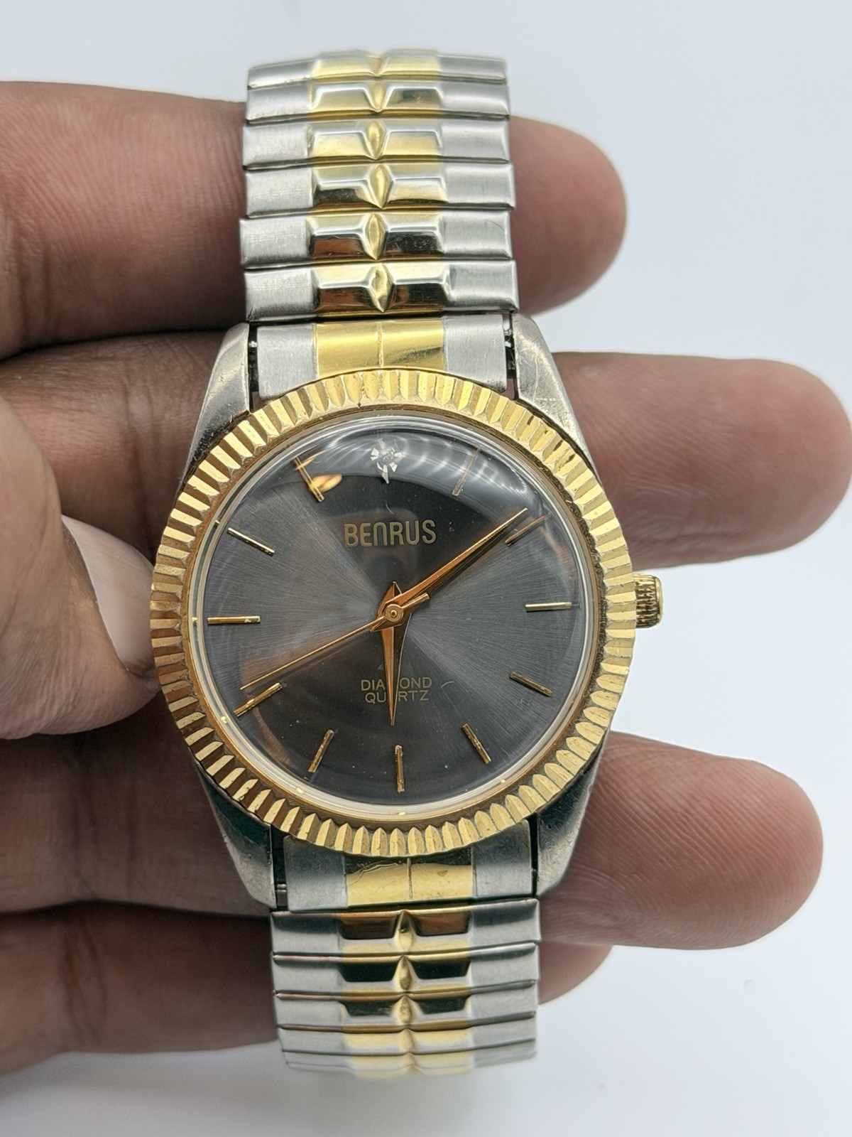 Benrus Diamond Quartz Mens Two-Tone Bracelet Gray Dial Fluted Gold Bezel