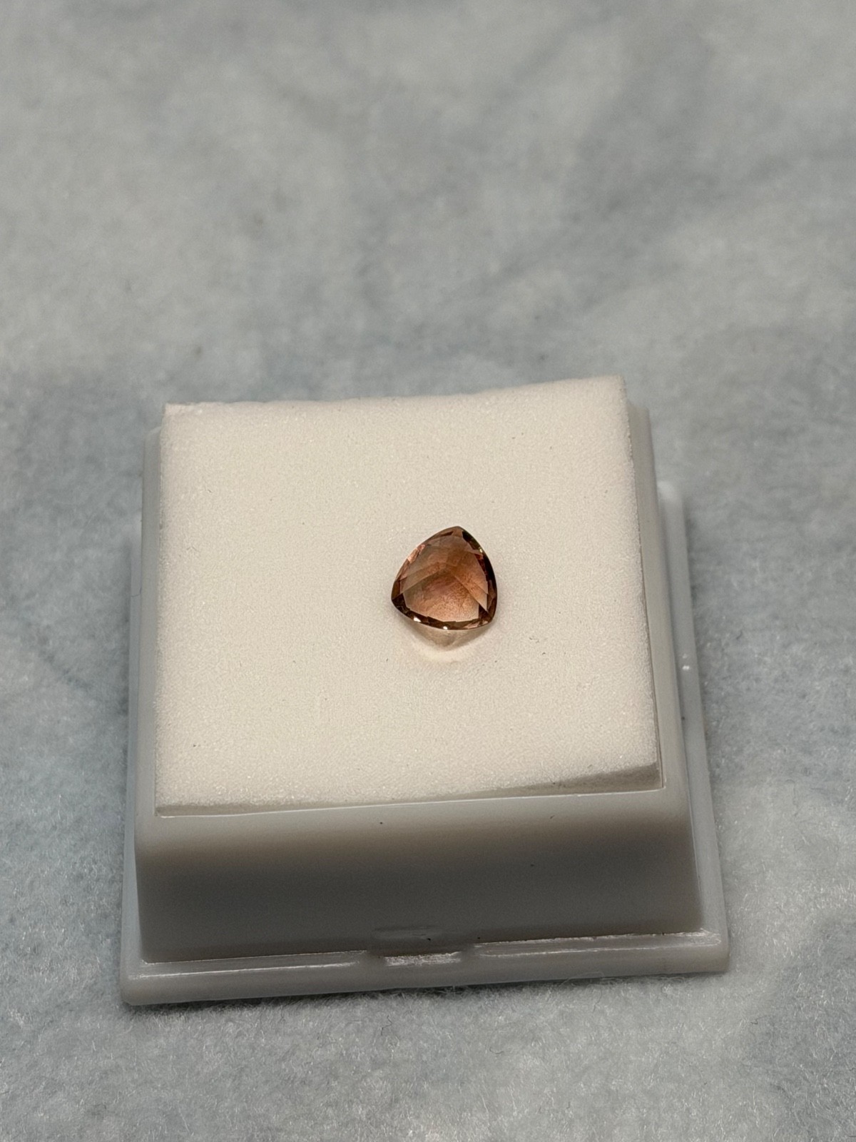 1.06ct Certified Oregon Sunstone Gold Green Pink Dichroic Schiller Trillion Cut