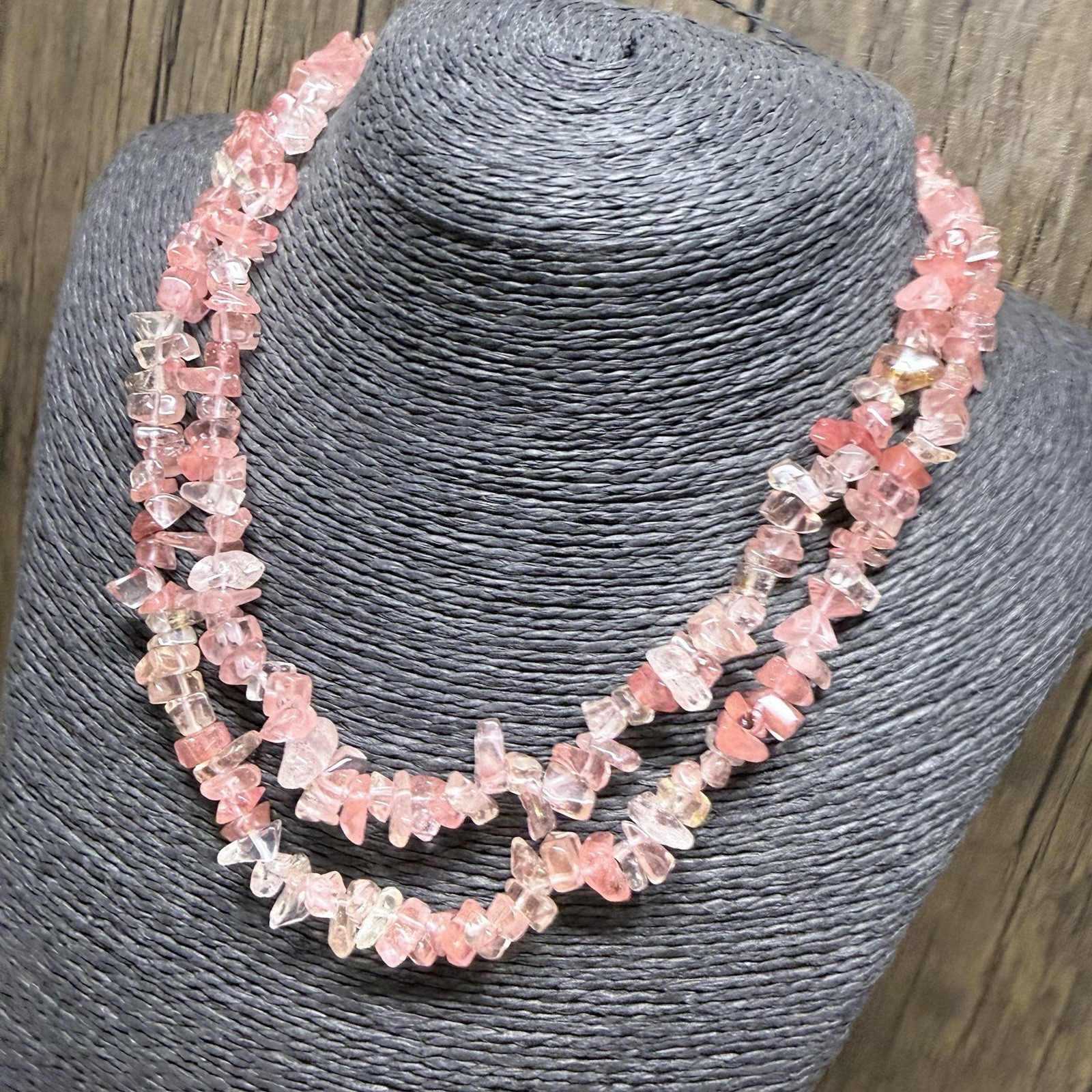 RETRO Cherry/Rose Quartz Beaded Necklace Pink Gemstone Kitsch Pretty 92cm Long