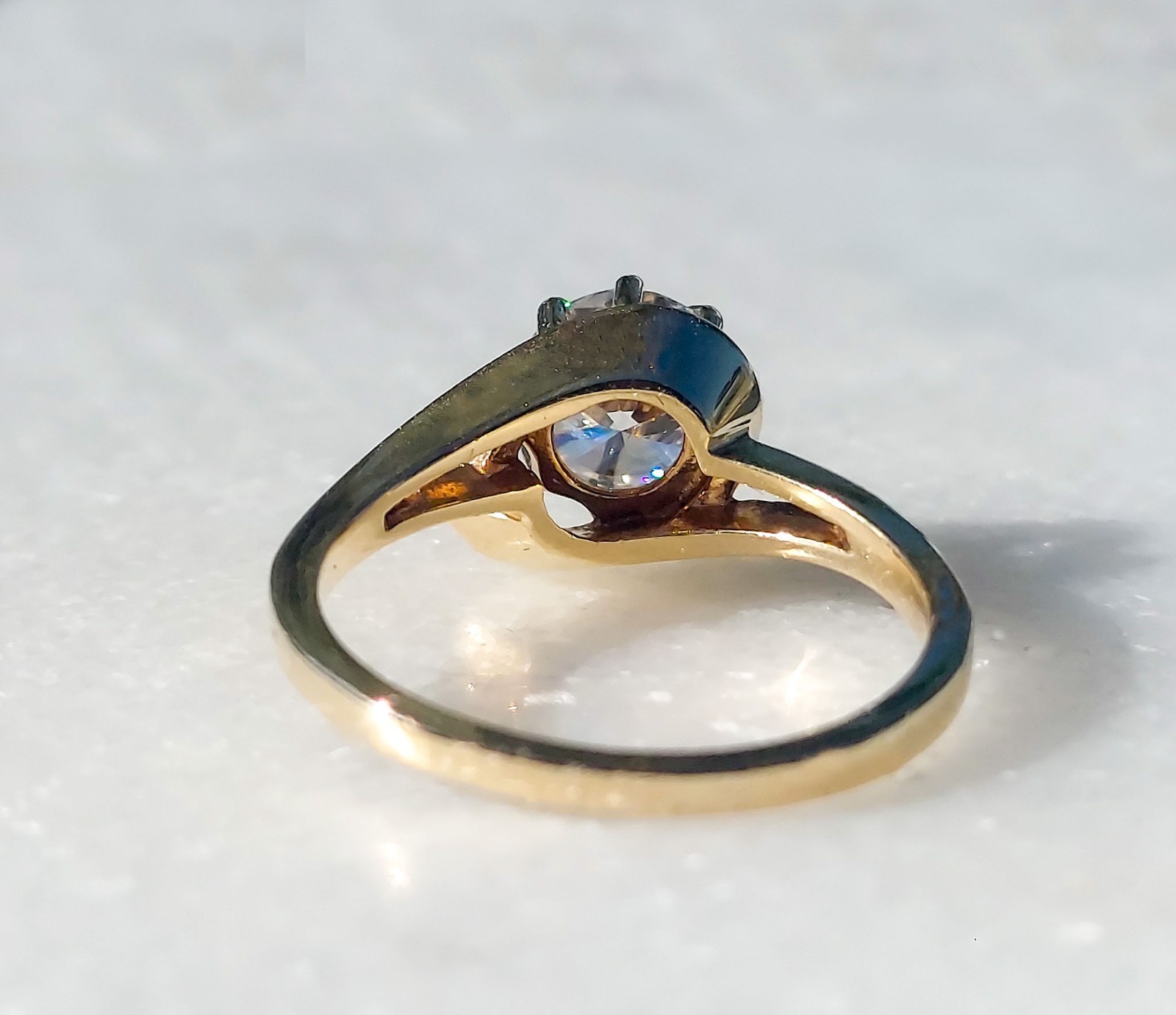 Estate ring 10K Gold Vintage Ring, Size 7, 1.24 carat certified diamond.