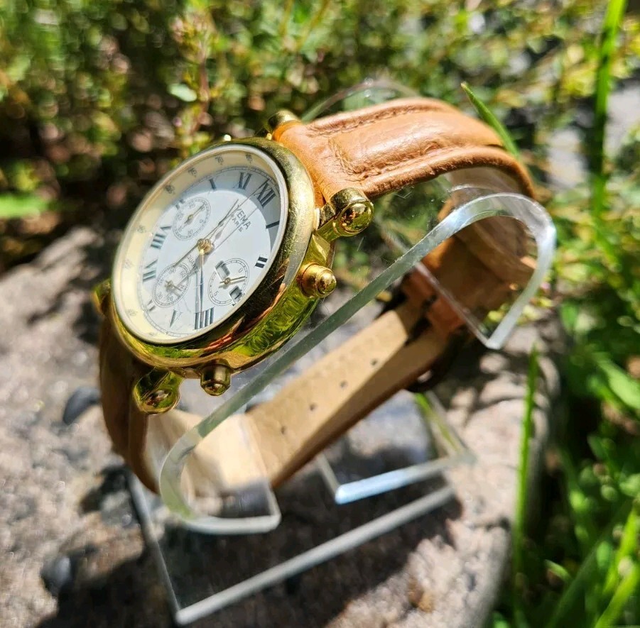 YEMA Paris N81W43 Chronograph Day Date Gold Tone Men’s 35mm Watch VERY NICE!!