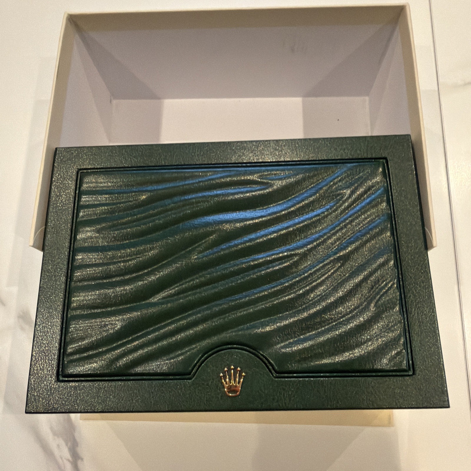 Genuine Rolex Watch Box Medium Size 39139.04 – Oyster M