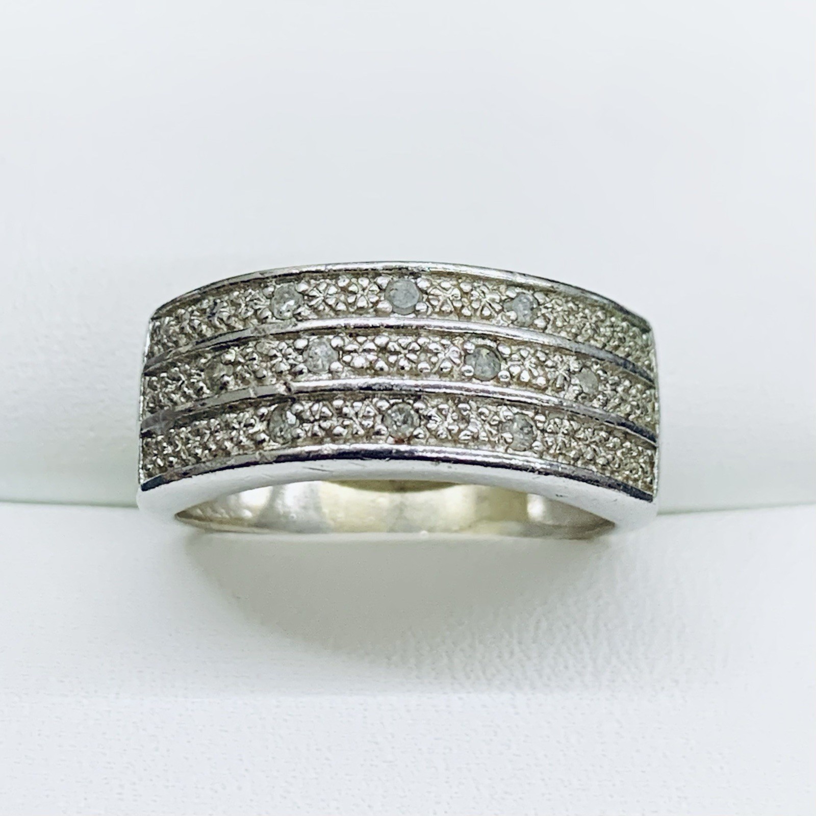0.05 Ct 925 Sterling Silver Natural Diamond Cluster Pave Wedding Ring Size 7.5