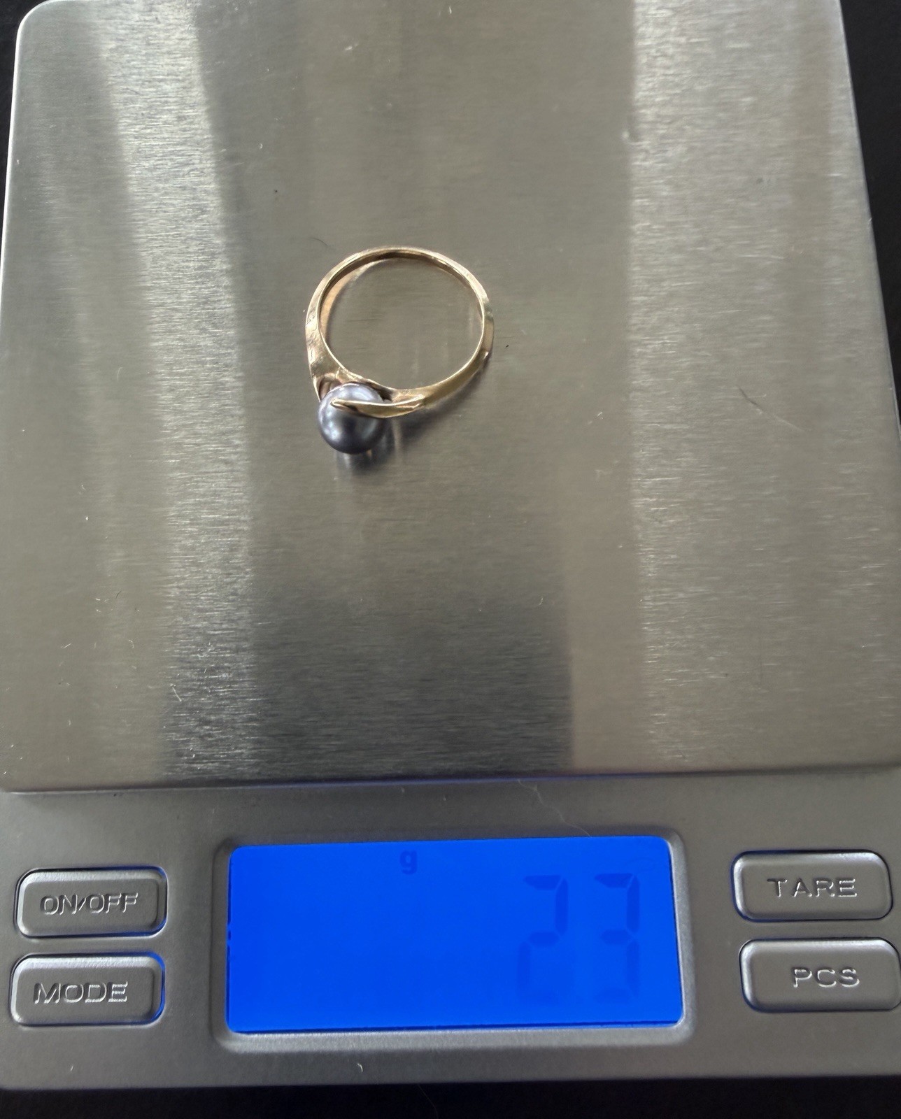 14k Yellow Gold Gray Black Pearl Ring