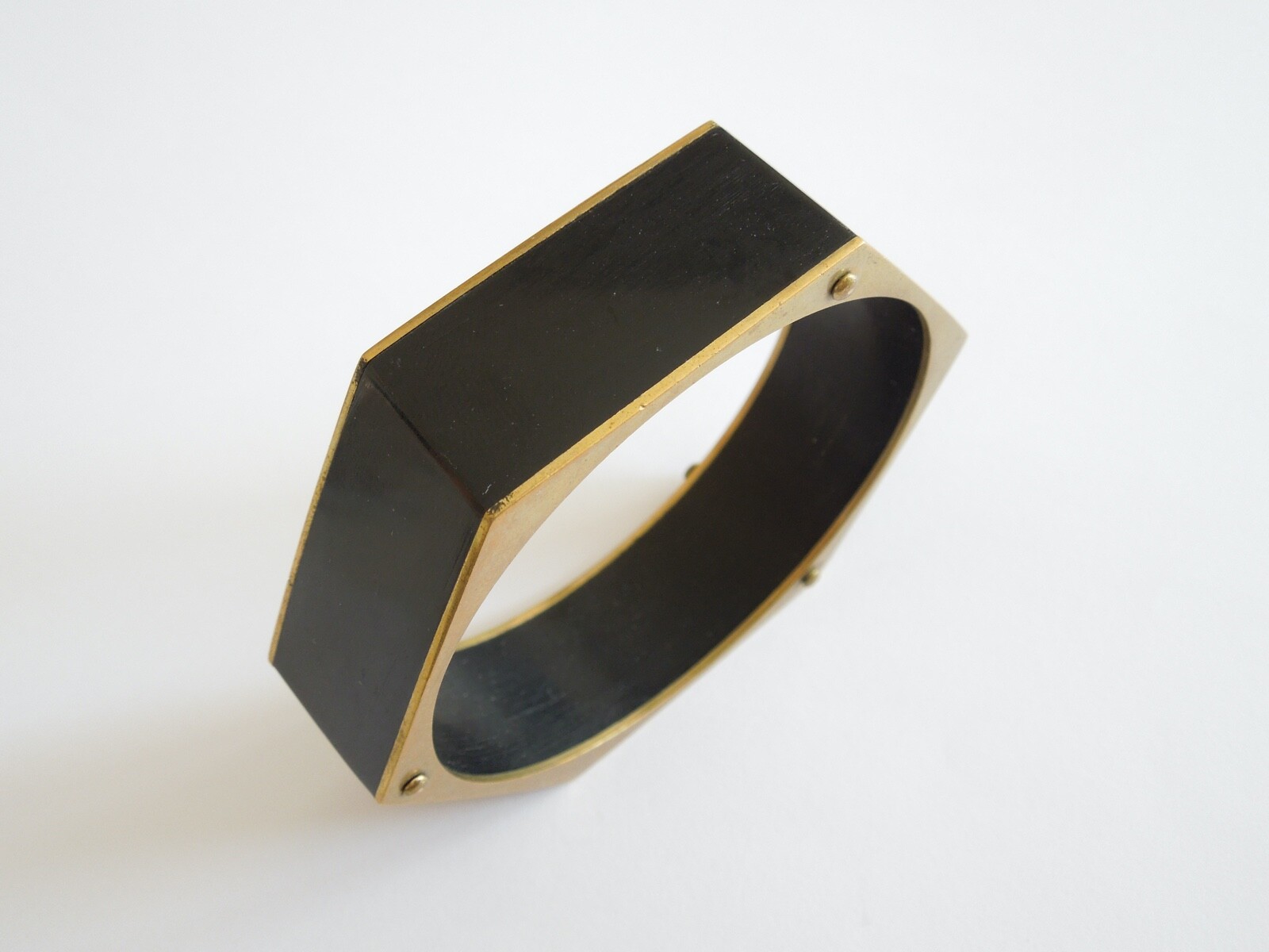 Vintage Bangle Brass & Wood? Hexagonal 31.8 G/Ø 6.6 Cm/B:2.0 Cm