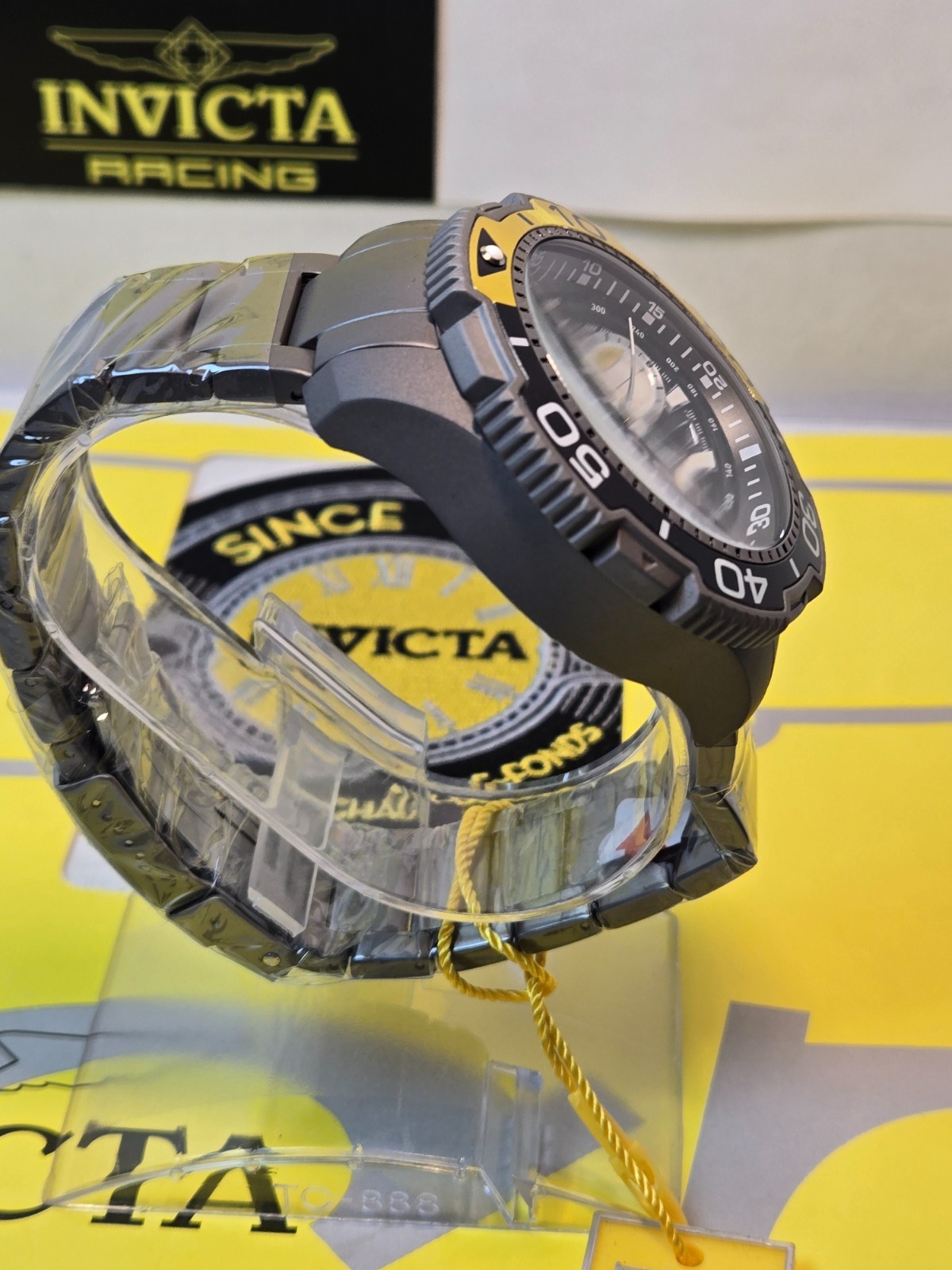 Invicta TI-22 Commandor Mens Watch-48mm Titanium Yellow & Black Bezel & Dial NEW