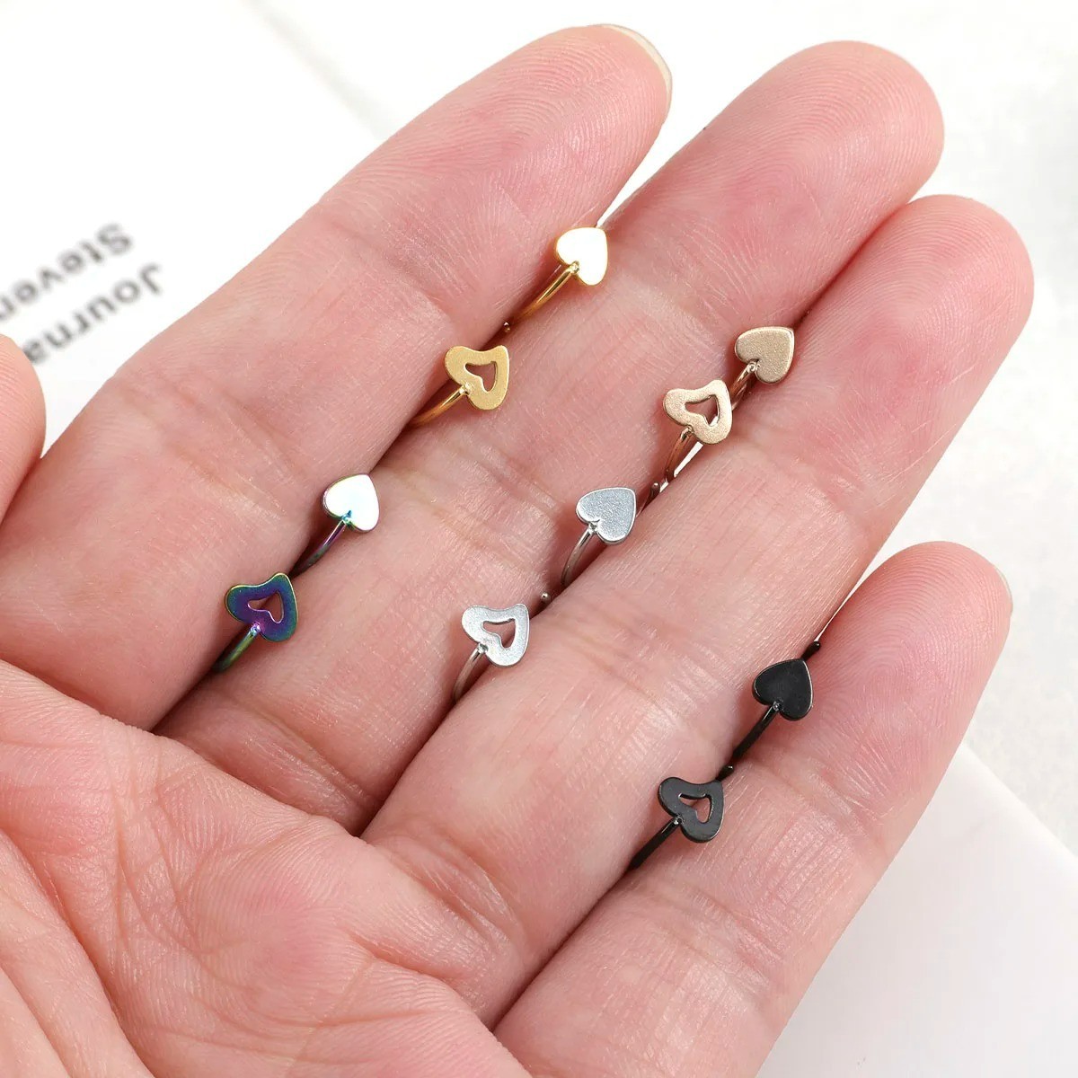 💖✨ C-Shaped Hollow Heart Nose Ring Set Stainless Steel – 2/5pcs – NEW