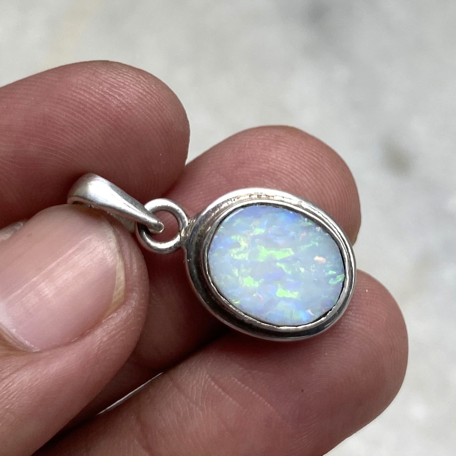 Natural Australian Green Opal 925 Solid Sterling Silver Pendant Stone Size 14×11