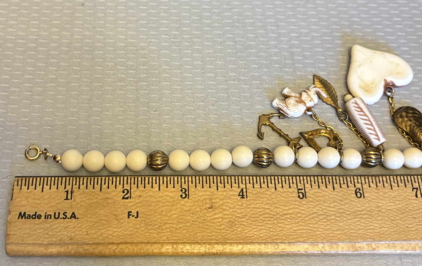 70s Vintage Plastic Faux Ivory Bead Charm Choker Necklace Heart Elephant 14”
